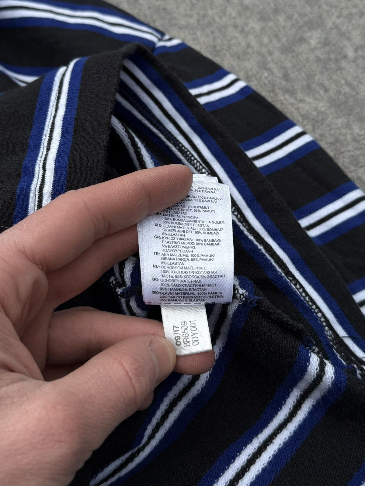 Adidas × Vintage Vintage Adidas Y2K avantgarde streetwear sweater Size US S / EU 44-46 / 1 - 12 Thumbnail