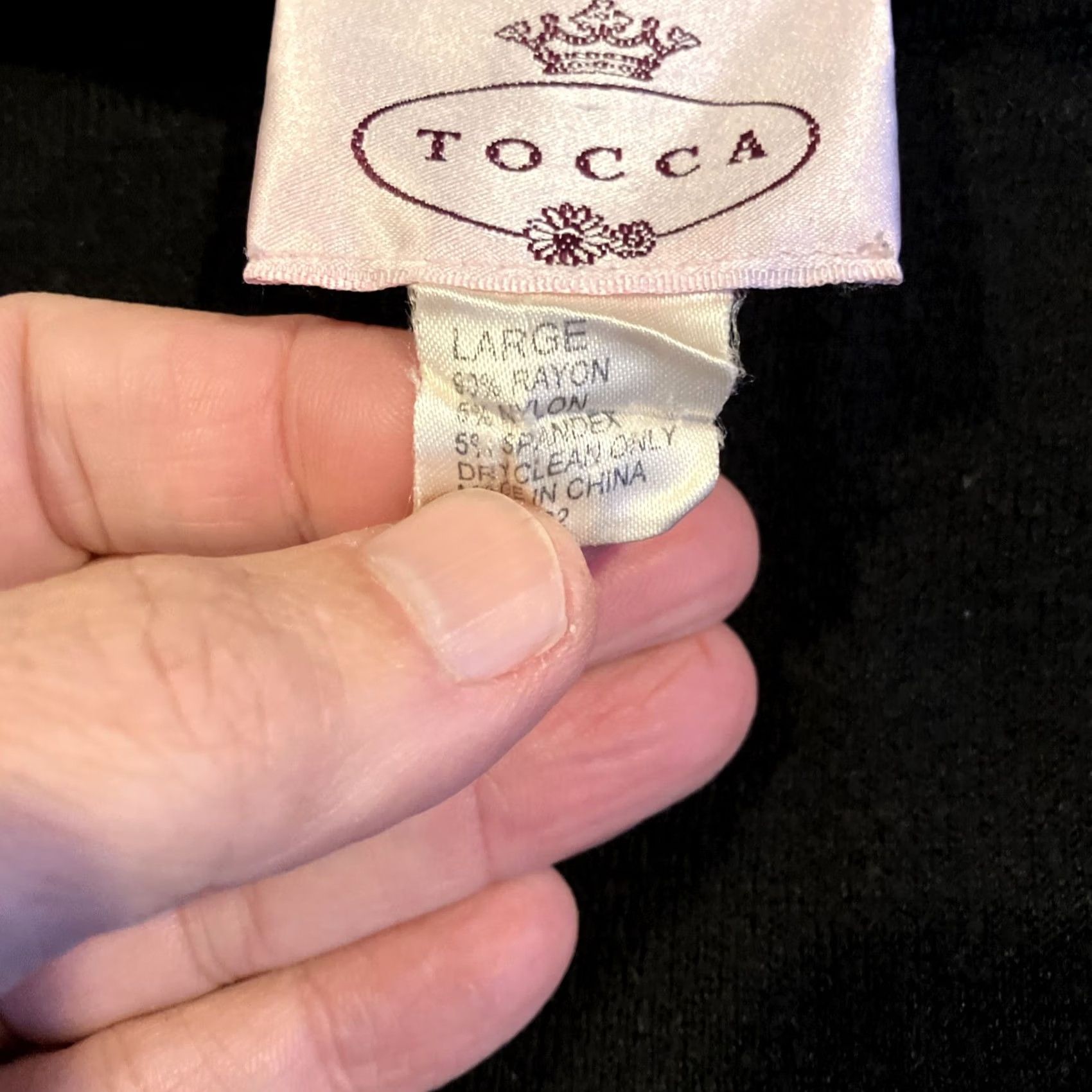 X-LARGE VINTAGE Tocca Blouse Shirt Women Large Black Knit Sleeveless Scoop Neck Pullover Lightweight Silk Spandex Basic Size L / US 10 / IT 46 - 3 Thumbnail