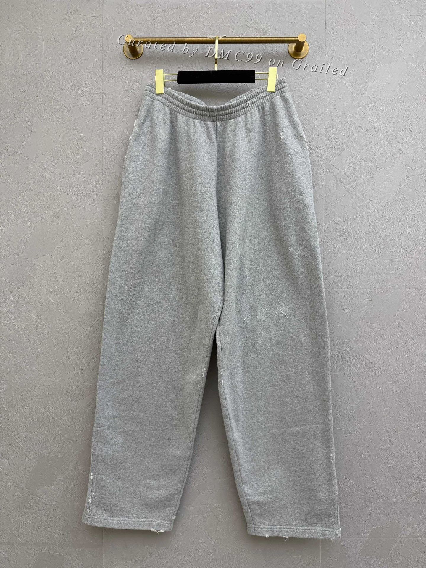 Balenciaga Balenciaga Distressed Wide-Leg Sweatpants Size US 26 / EU 42 - 1 Thumbnail