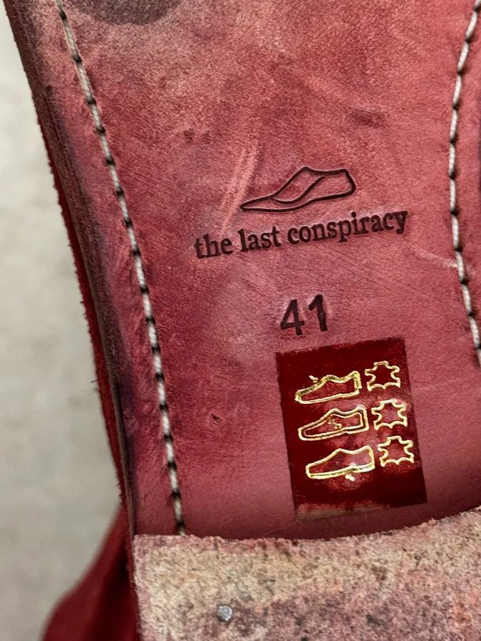 The Last Conspiracy The Last Conspiracy Red Eroded Folded Suede Boots Size US 8 / EU 41 - 8 Thumbnail