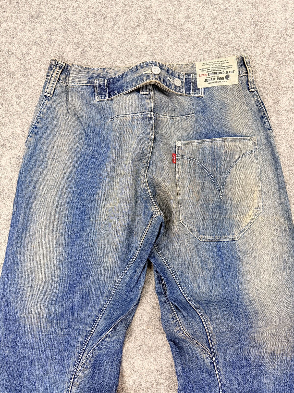 Levi's Vintage Levis Engineered buckle belt jeans Size US 32 / EU 48 - 2 Thumbnail