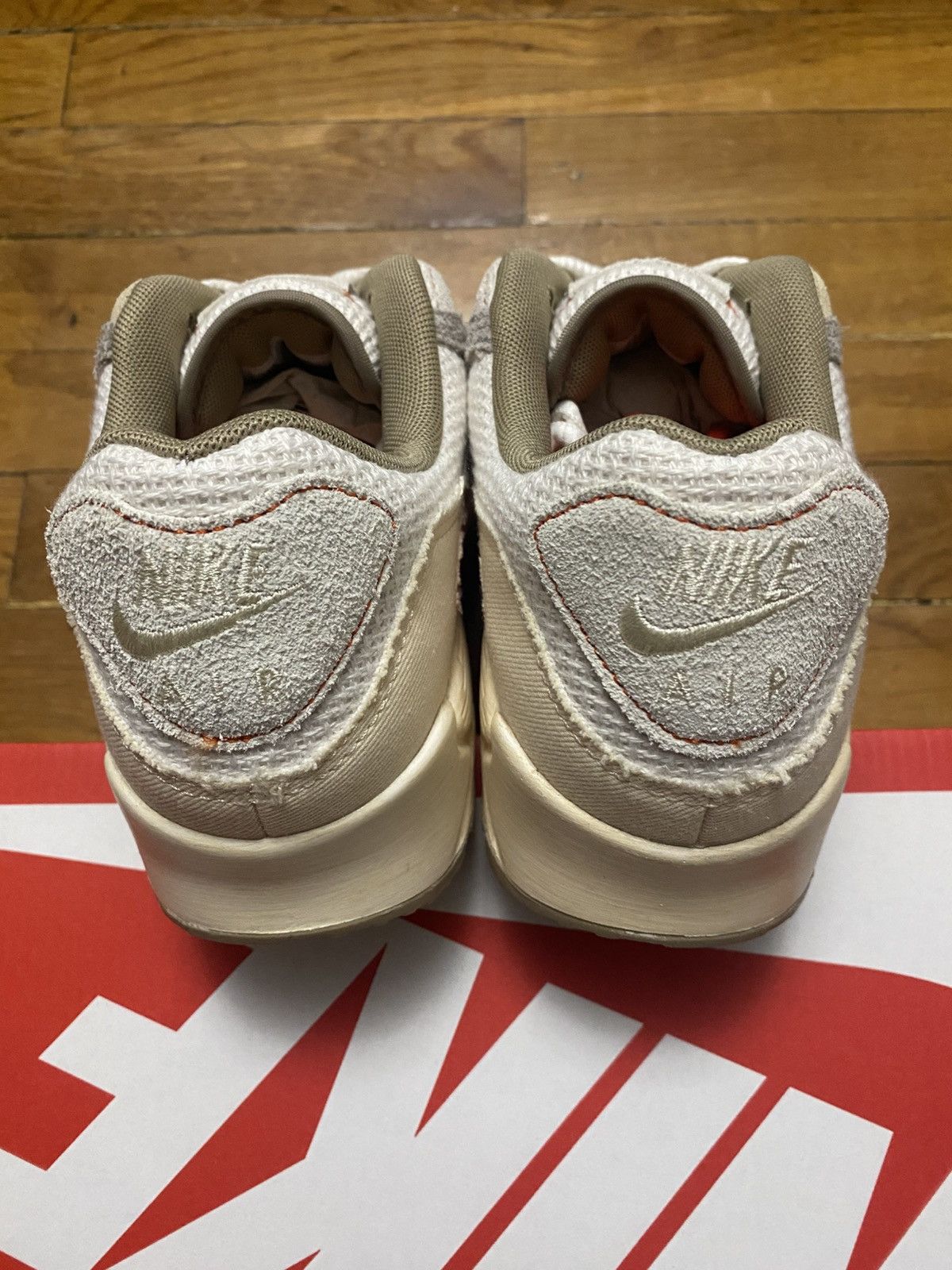 Nike Size 7.5 - Air Max 90 Premium Muslin Sail Pale Ivory Men’s Size US 7.5 / EU 40-41 - 5 Thumbnail