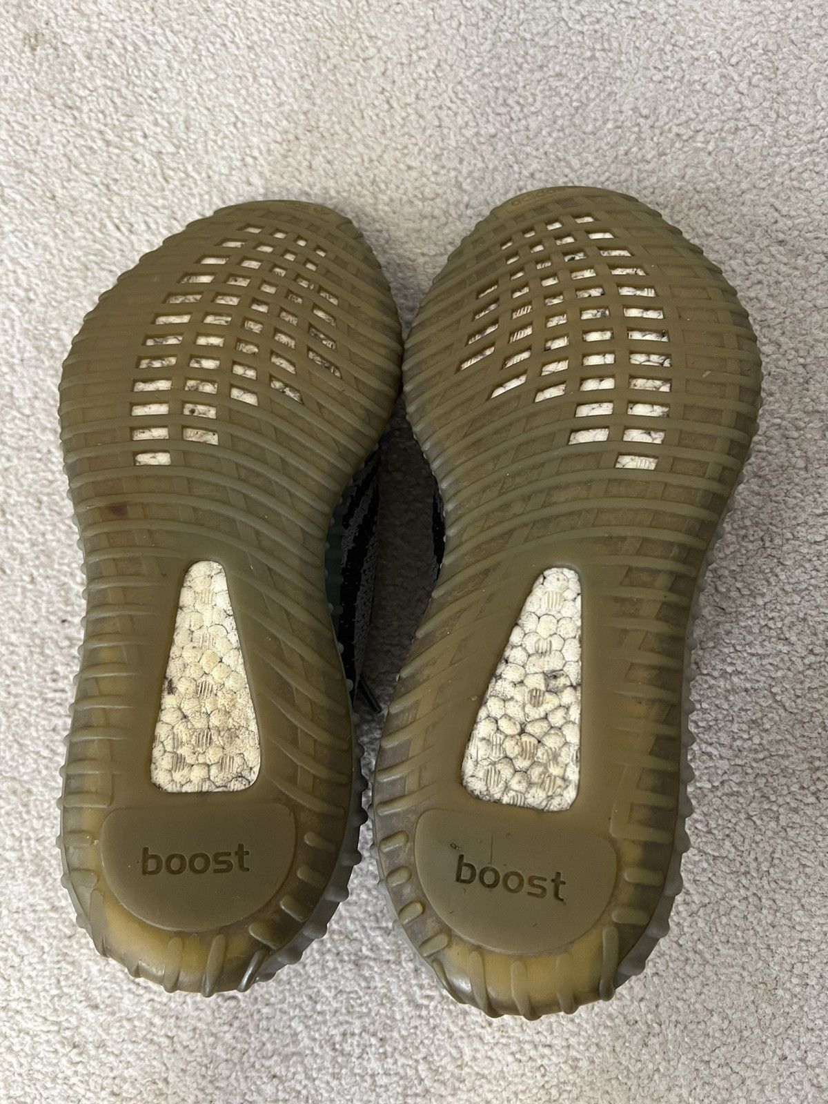 Yeezy Yeezy Beluga Size US 10 / EU 43 - 5 Thumbnail
