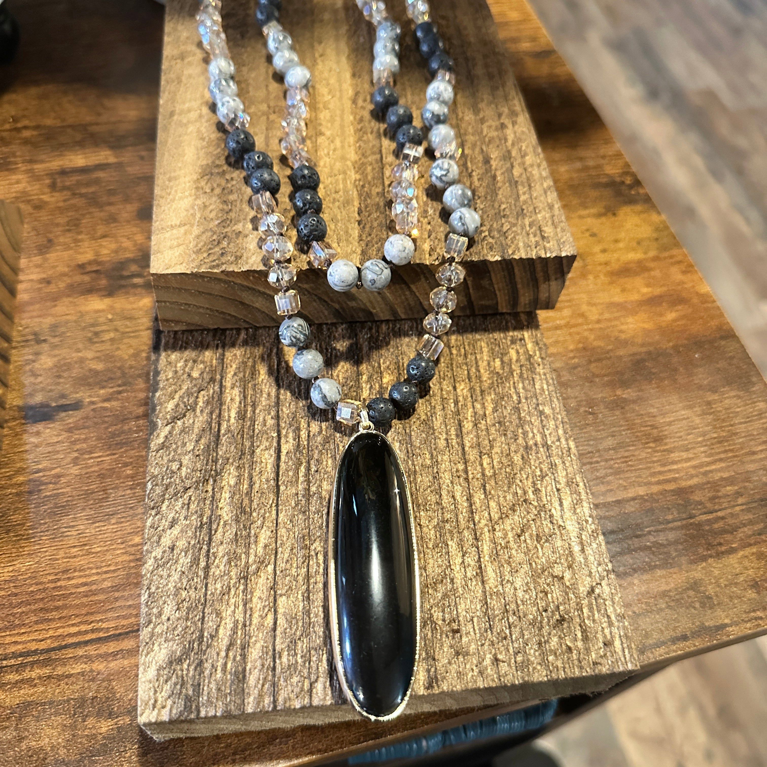 Other Bohemian Vintage Natural Stone & Glass Beaded Knot Necklace Size ONE SIZE - 6 Thumbnail