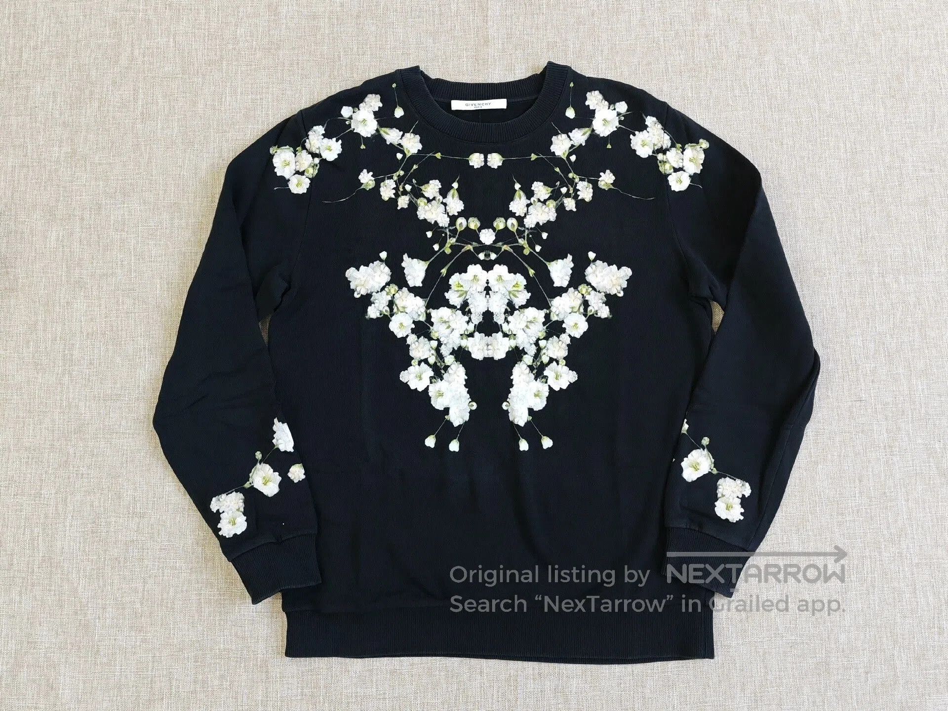 Givenchy Givenchy Men's Jasmine Flower Sweatshirt. Size US S / EU 44-46 / 1 - 1 Thumbnail