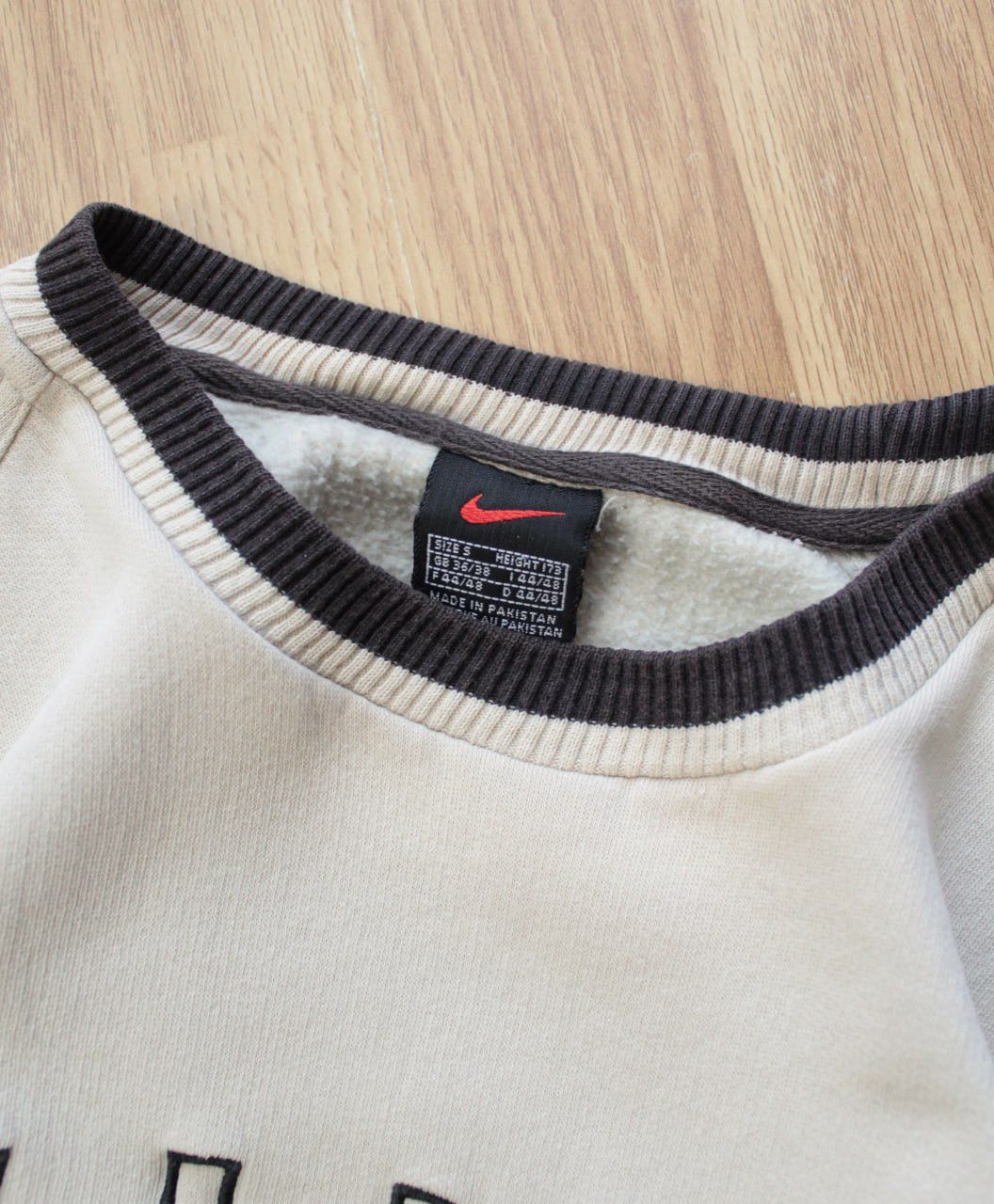 Nike × Vintage 🍪 90s Rare Swoosh Nike Sweatshirt Spellout Baggy Oversize Size US S / EU 44-46 / 1 - 3 Thumbnail
