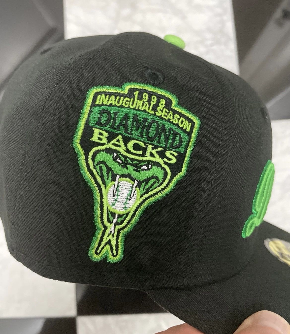 New Era Diamond backs Rhanni fitted drop with hat club size 7 Size ONE SIZE - 4 Thumbnail