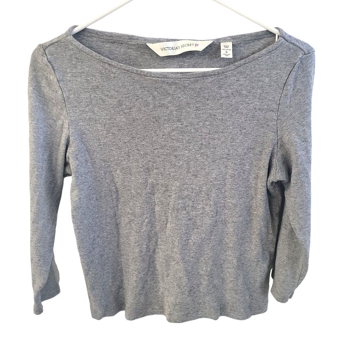 Victoria's Secret Vintage Victoria's Secret Gray 3/4 Sleeve Pajama Top - Med Size ONE SIZE - 1 Thumbnail