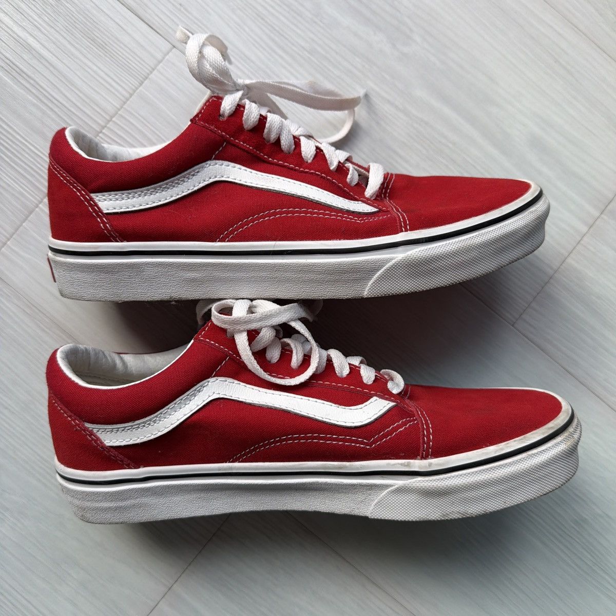 Vans Vans Old Skool cherry red sneakers Size US 8 / EU 41 - 5 Thumbnail
