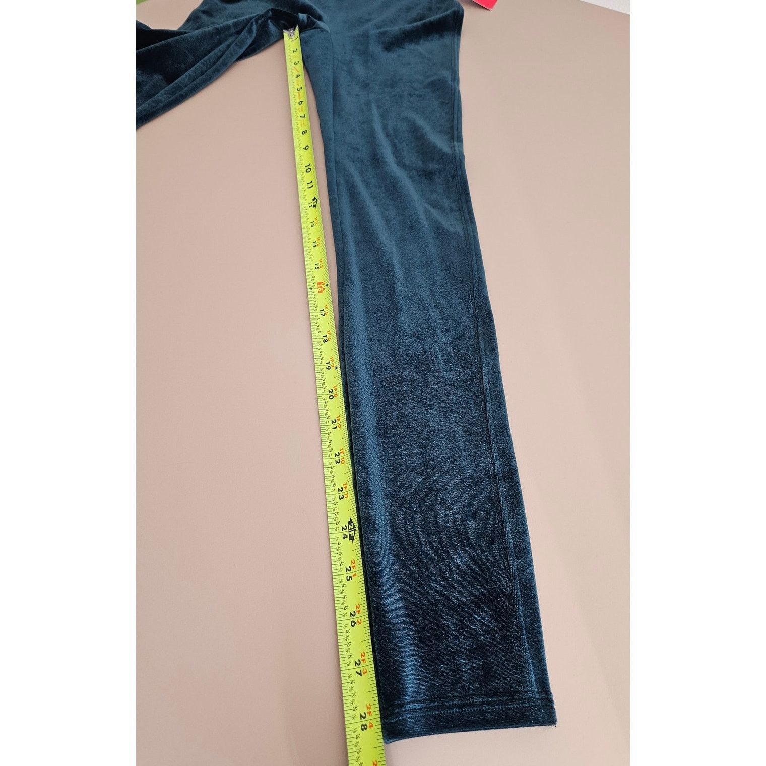 Spanx SPANX 2070 Malachite Green High Waist Velvet Leggings S Size 26" / US 2 / IT 38 - 5 Thumbnail