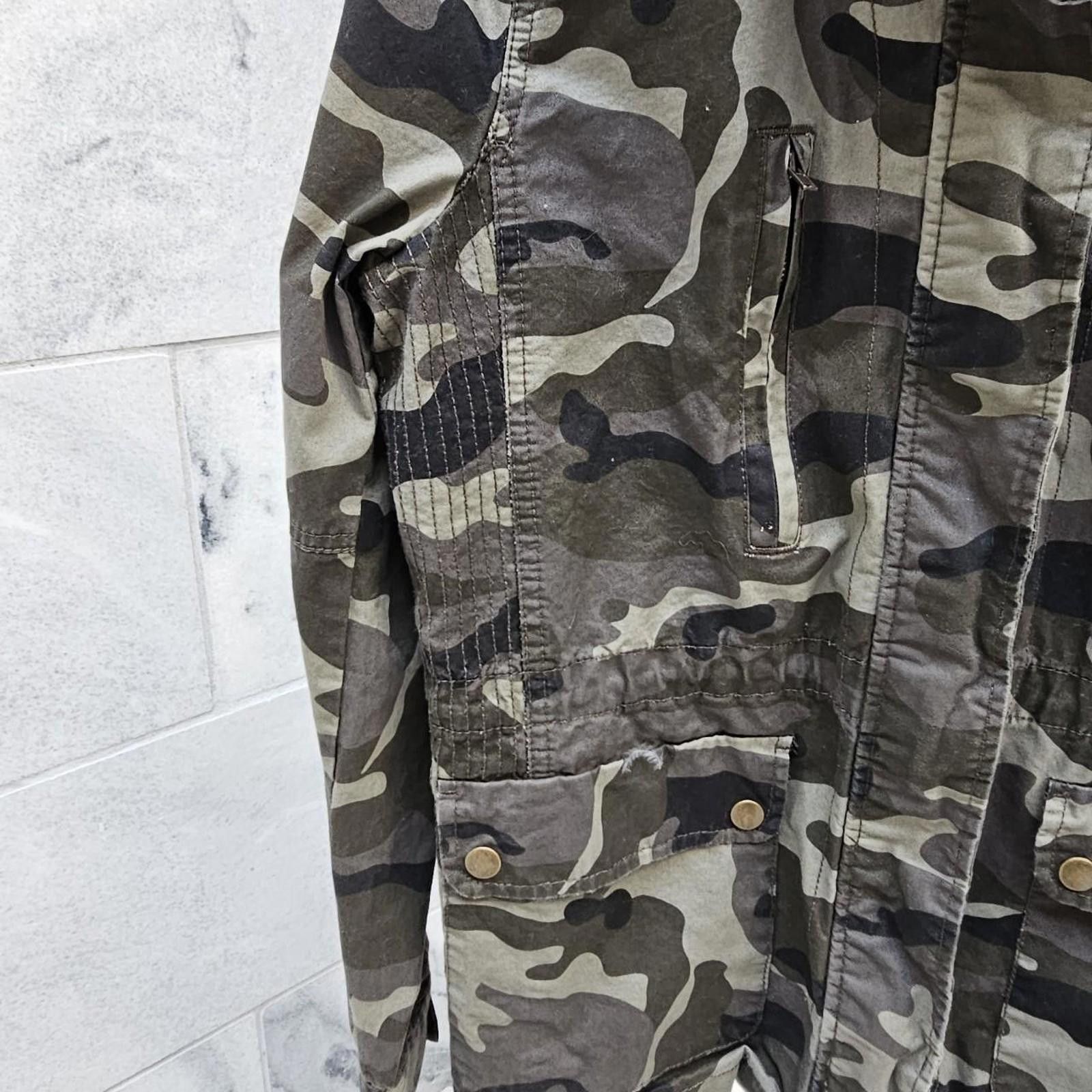 Designer Lovetree Design Women's Camo Jacket Size L / US 10 / IT 46 - 4 Thumbnail