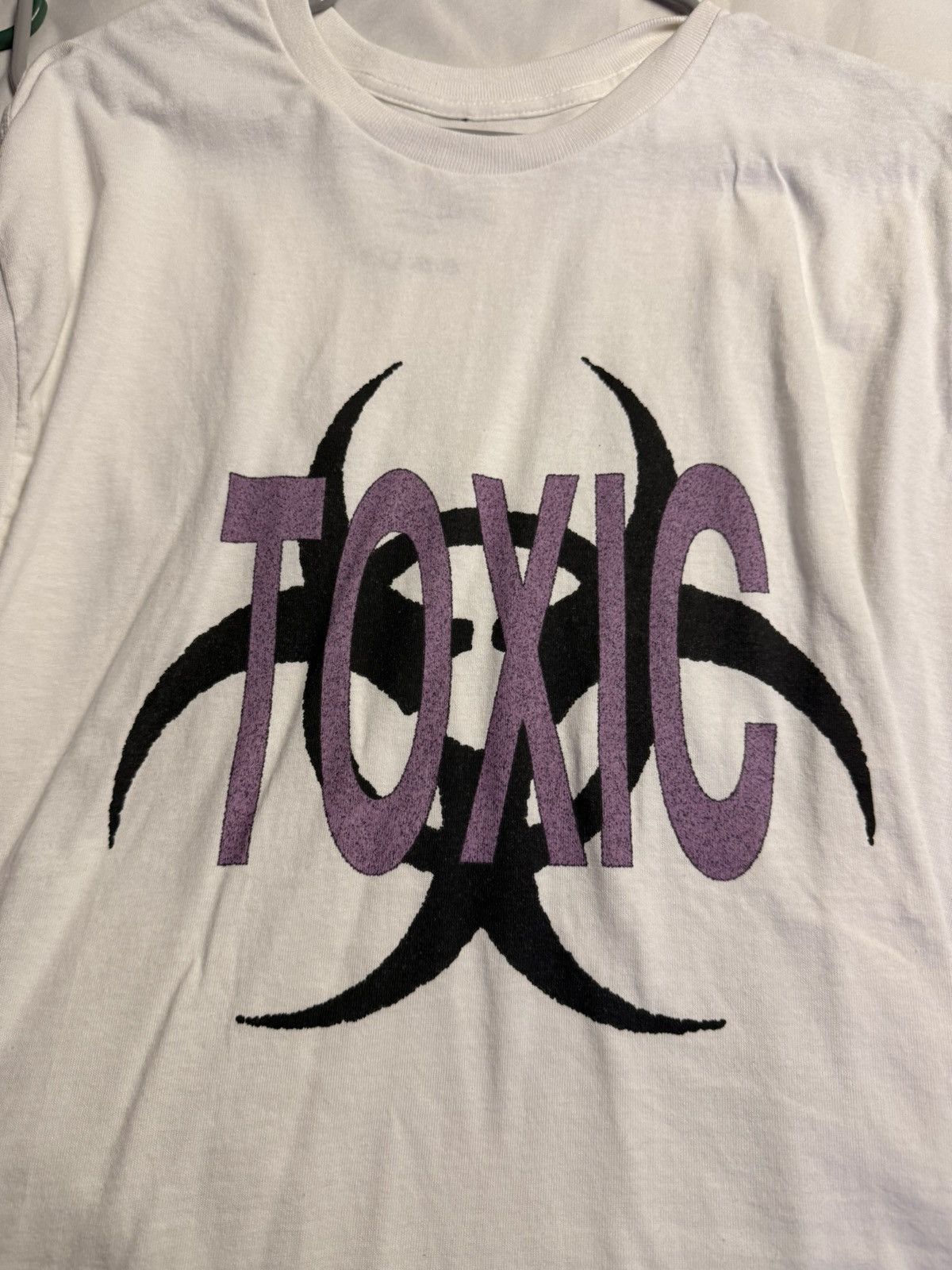 Vintage toxic t Size US L / EU 52-54 / 3 - 2 Thumbnail
