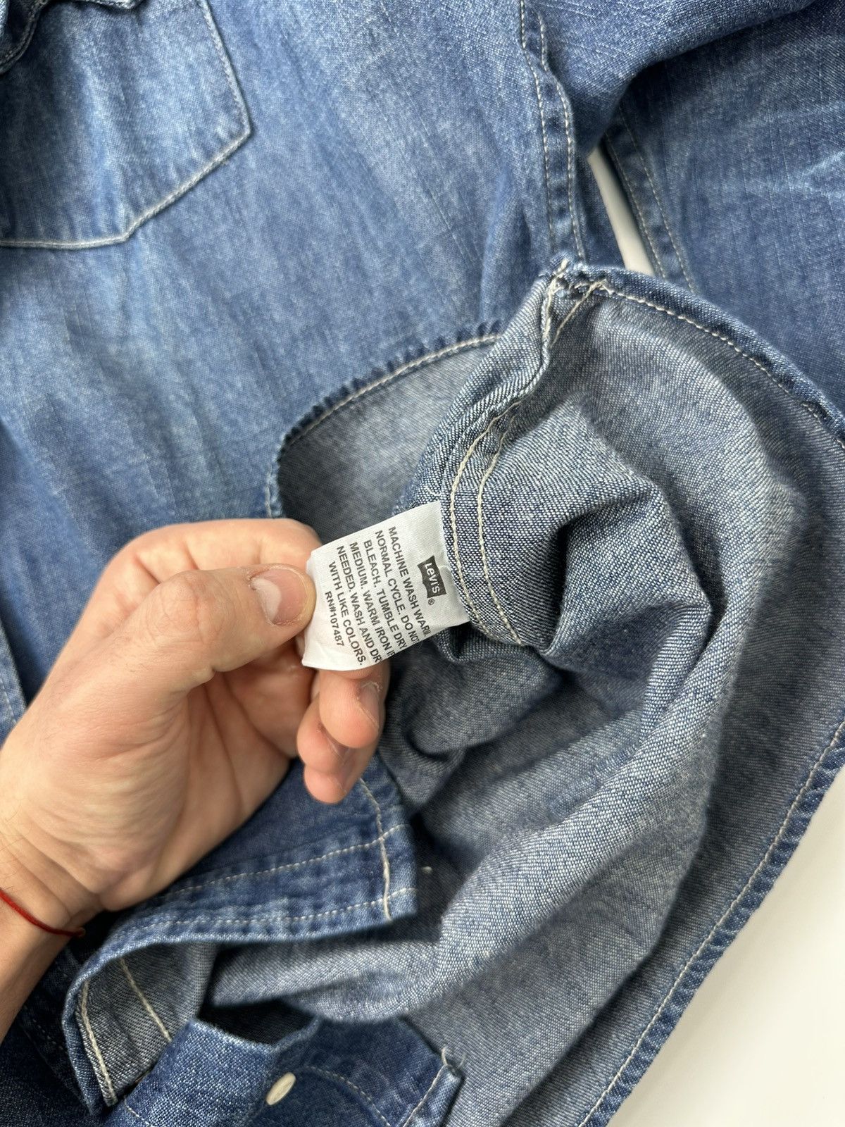 Levi's Vintage Levis Snap Shirt Denim Blue Size US L / EU 52-54 / 3 - 10 Thumbnail