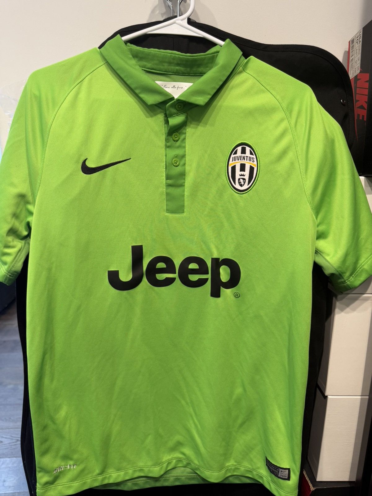 Nike Juventus Pogba Kit 2014/15 Season Size US M / EU 48-50 / 2 - 1 Thumbnail