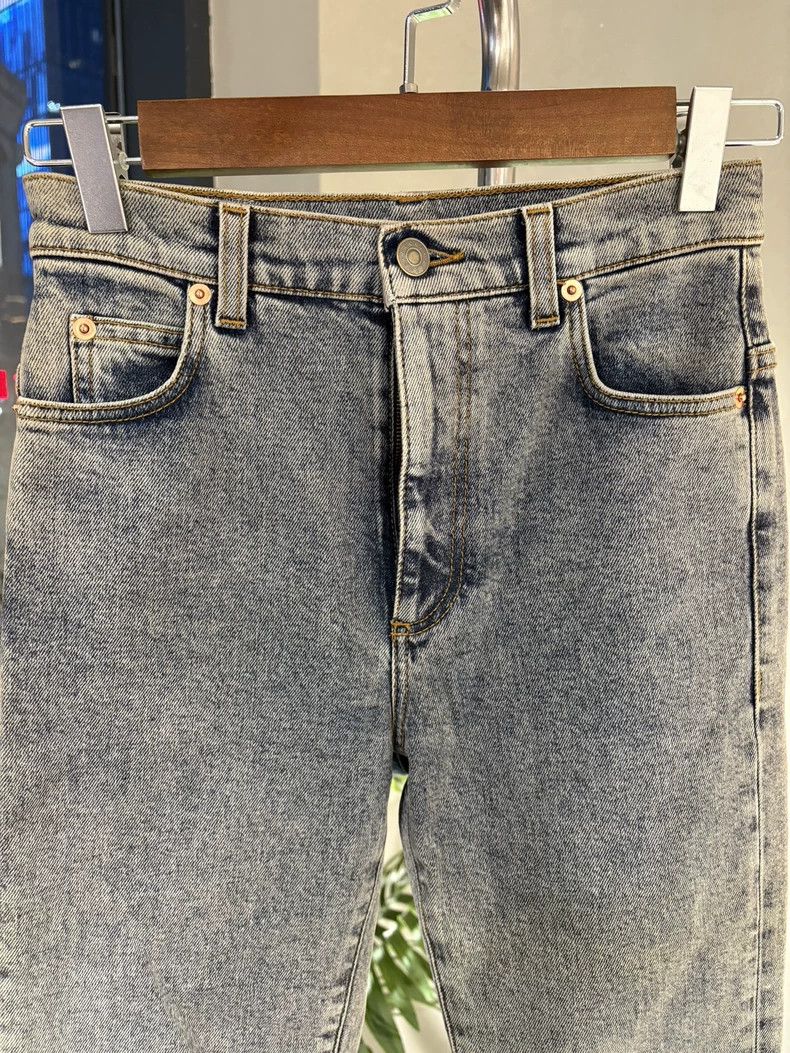 Gucci Gucci Size 23 Gray jeans size 23 2502-Nextarrow Size US 26 / EU 42 - 4 Thumbnail