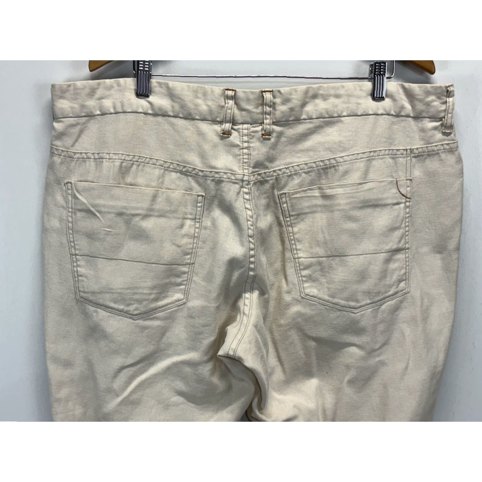 Tommy Bahama Tommy Bahama Pants 40x27 Beige Linen Blend 5 Pocket Flat Front Casual Beach Travel Preppy Tropical Mens Size US 40 / EU 56 - 4 Thumbnail