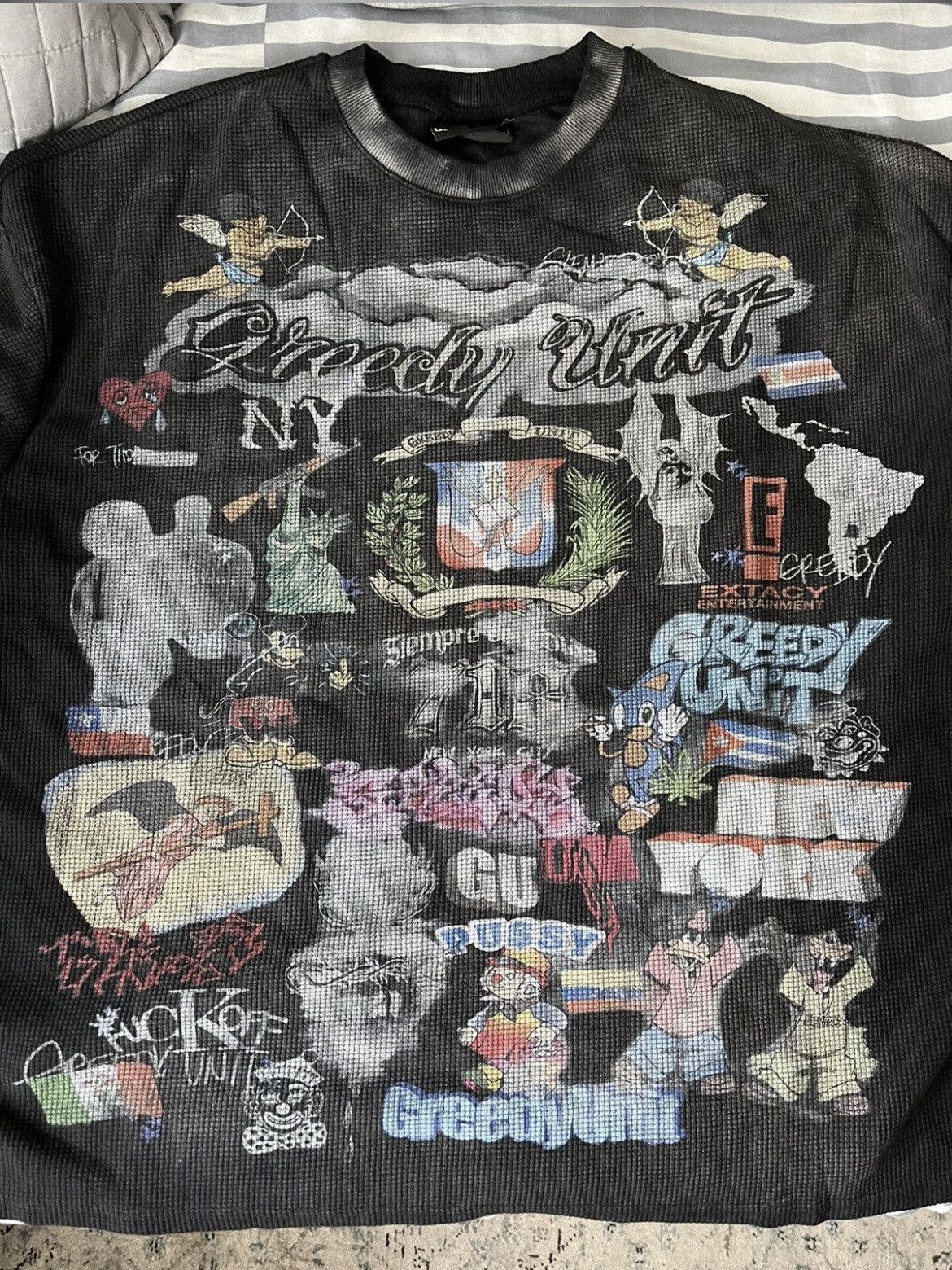 Greedy Unit *unworn*Greedy Unit black all over thermal print Size US L / EU 52-54 / 3 - 2 Thumbnail