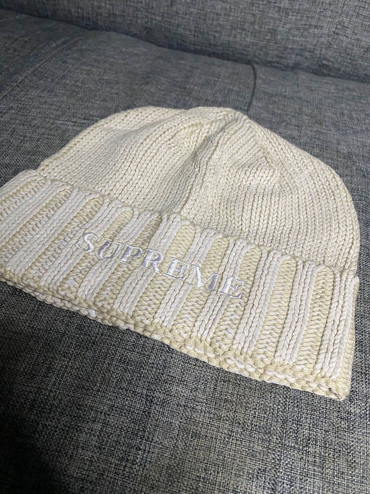 Hypebeast × Supreme Supreme Beanie Hats Size ONE SIZE - 3 Thumbnail