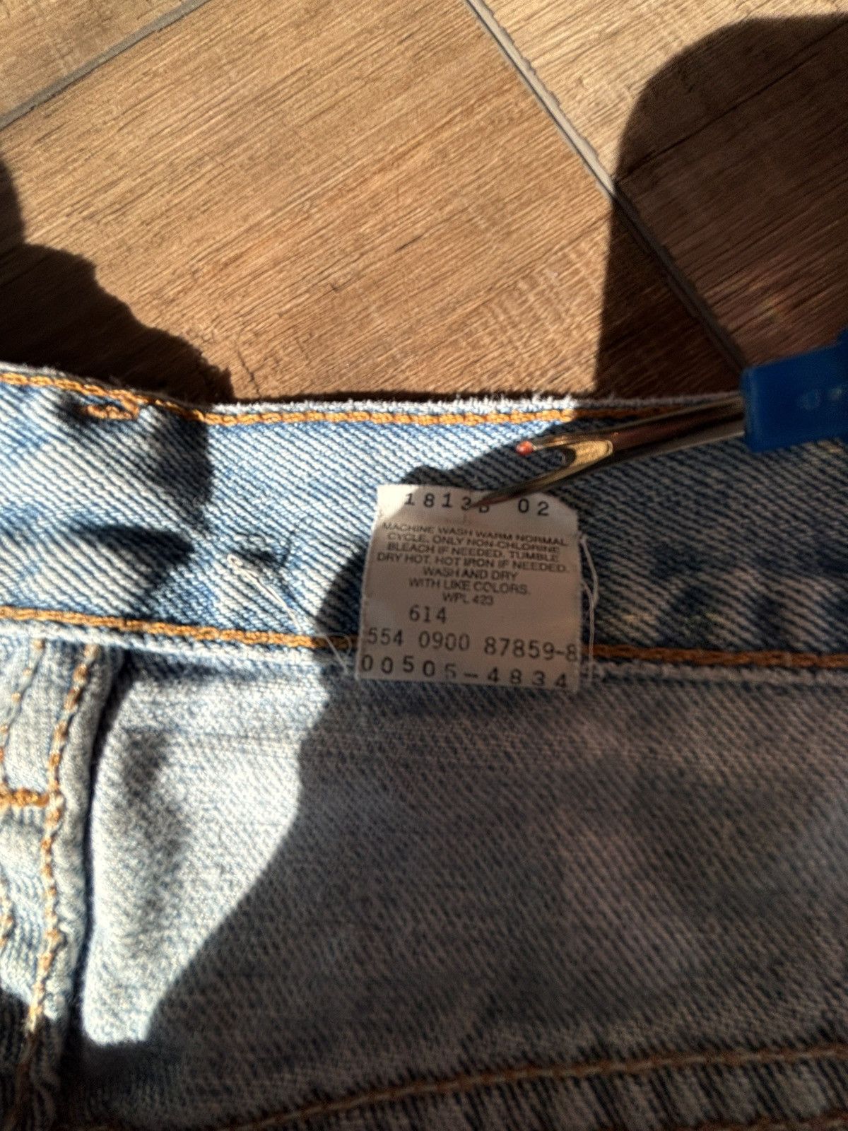 Levi's × Levi's Vintage Clothing × Vintage Distressed Vintage 00s Levi’s 505 Jeans Size US 34 / EU 50 - 3 Thumbnail