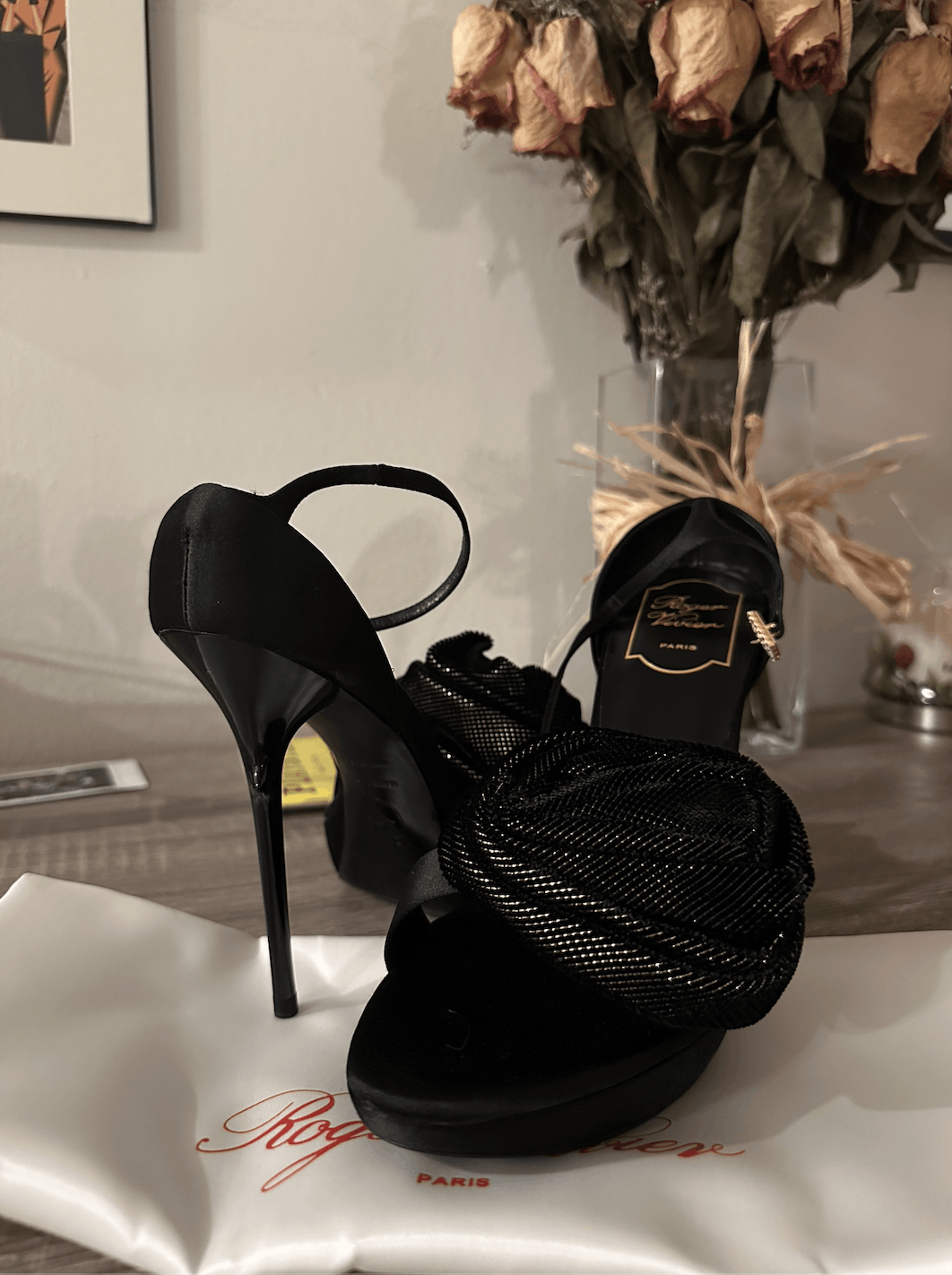 Roger Vivier Rose 'n' Roll Platform Black Heels Size US 8 / IT 38 - 2 Thumbnail