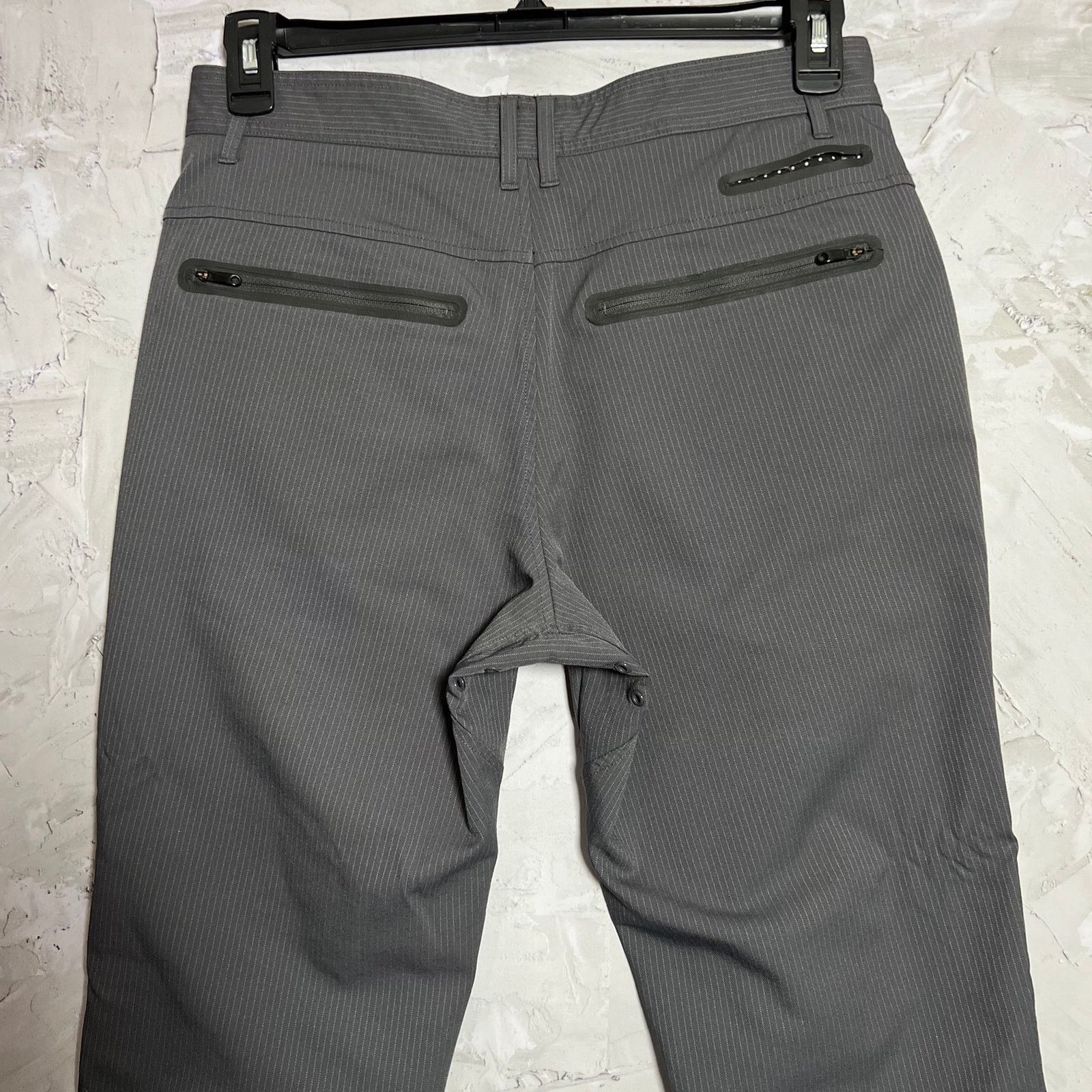 Lululemon Lululemon Commute Pant Dark Slate Pinstripe Vented Chino 30 Size US 30 / EU 46 - 11 Thumbnail