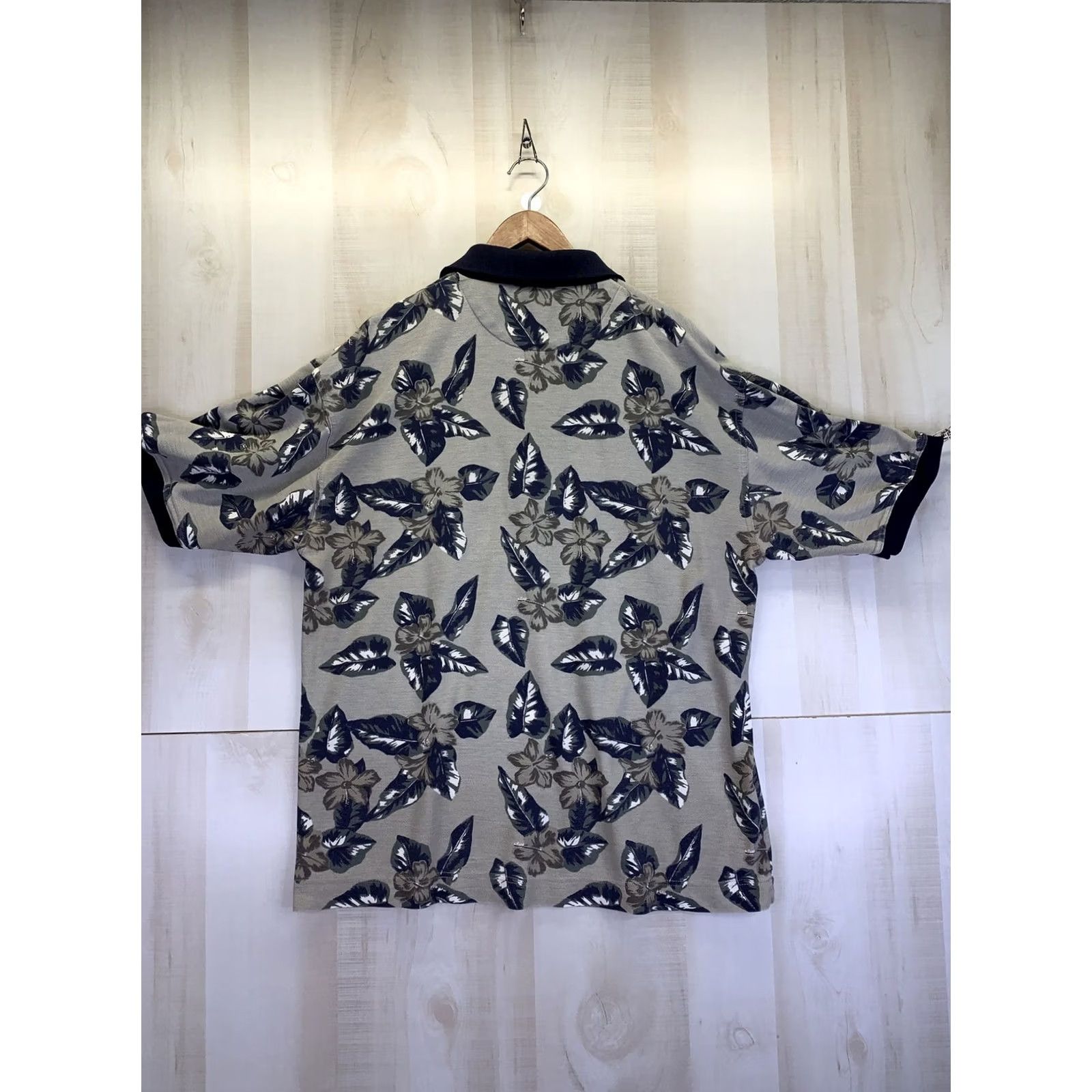 Bugle Boy VINTAGE Bugle Boy Polo Shirt Mens Large-8809 Tropical Print Beige Cotton Blend Short Sleeve Collared Beach Travel Casual Men Size US L / EU 52-54 / 3 - 4 Thumbnail
