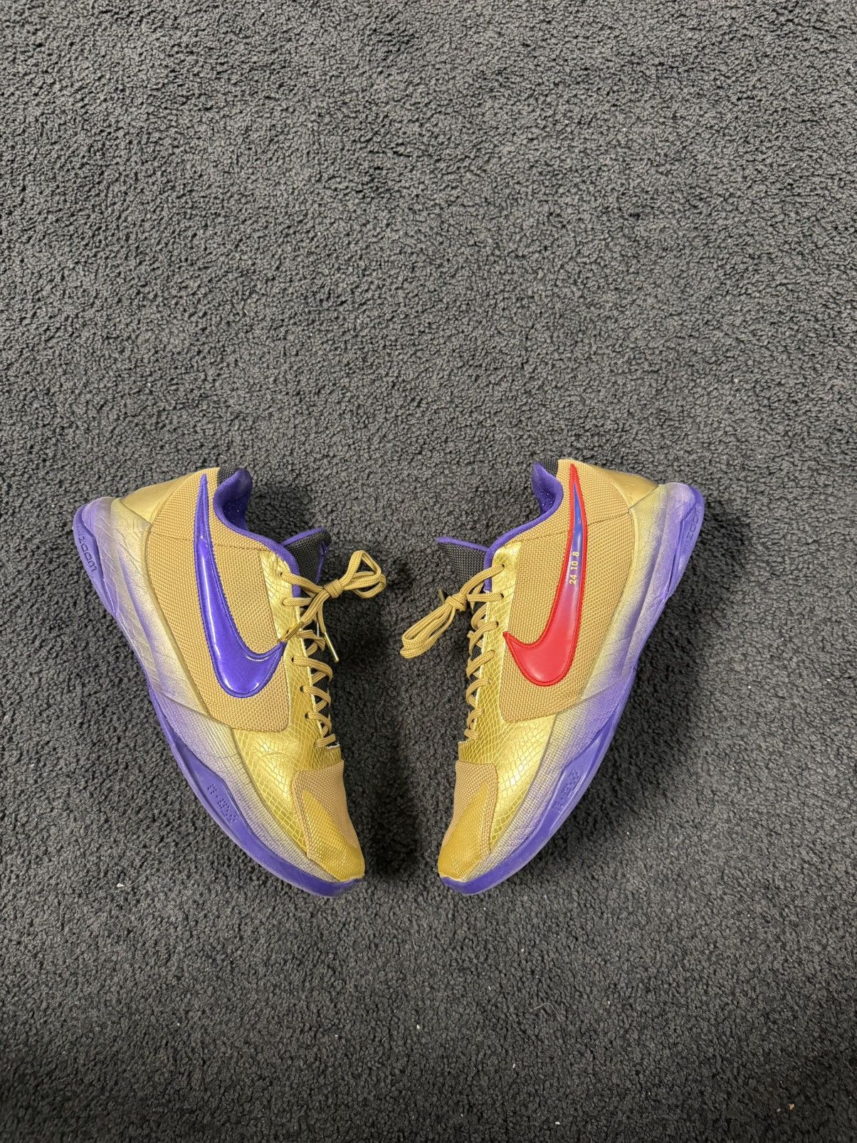 Nike Nike Kobe 5 Protro Undefeated Size US 10 / EU 43 - 10 Thumbnail