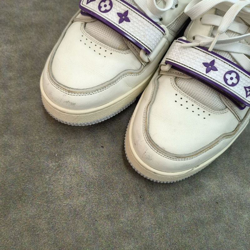 Louis Vuitton Louis Vuitton Stylish Trainer Sneakers for Men - Size US 8 / EU 41 - 9 Thumbnail