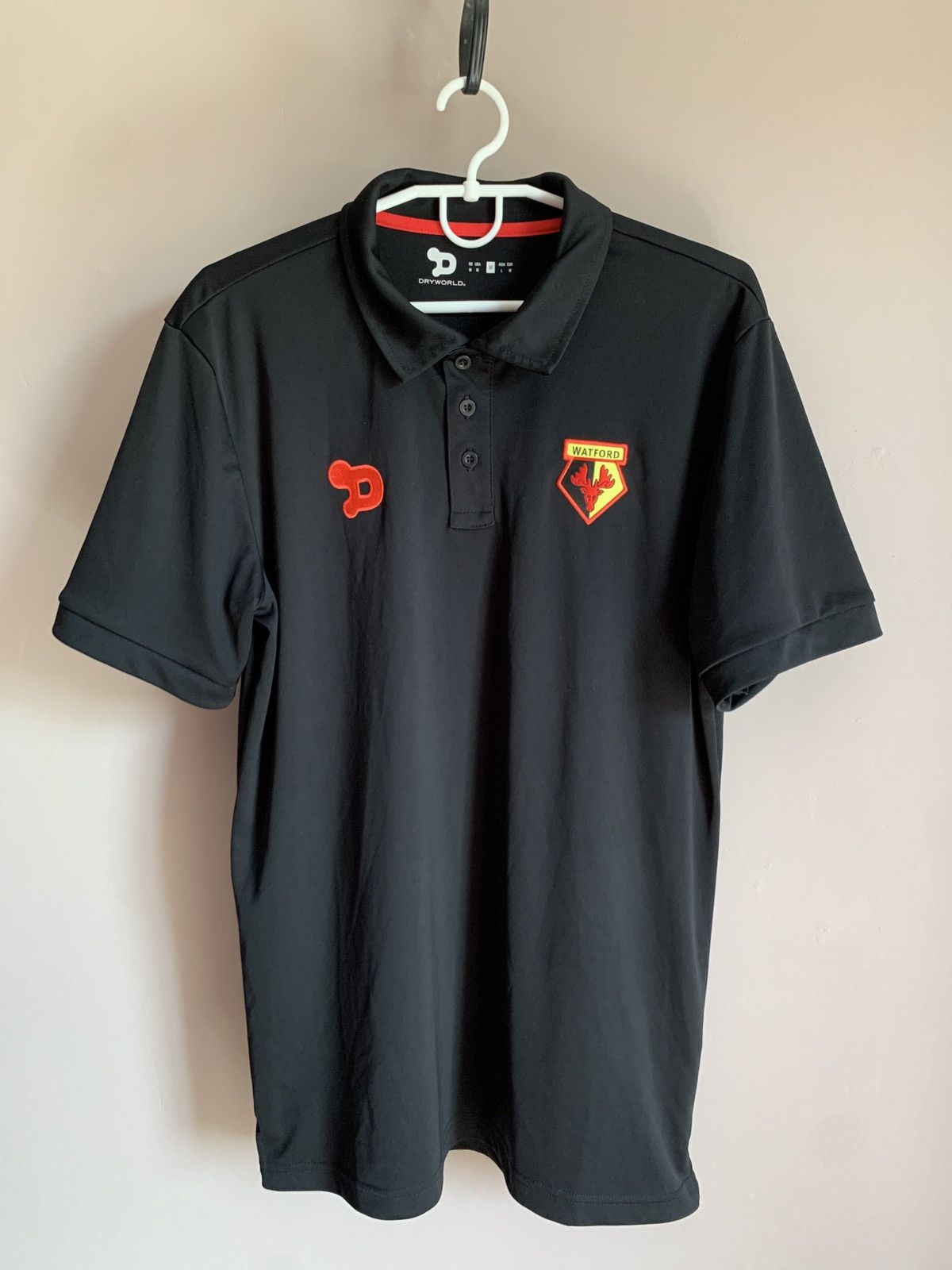 Other Watford Training Polo Football Shirt Soccer Jersey Sz M Size US M / EU 48-50 / 2 - 1 Thumbnail
