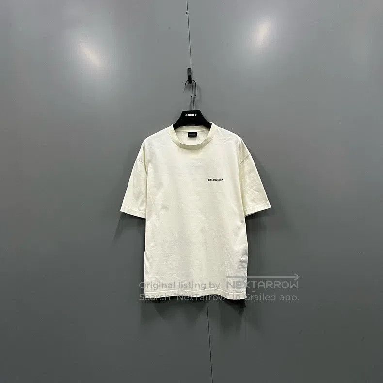 Balenciaga Balenciaga Beige Back Large Logo Embroidered Short Sleeve Size US M / EU 48-50 / 2 - 1 Thumbnail