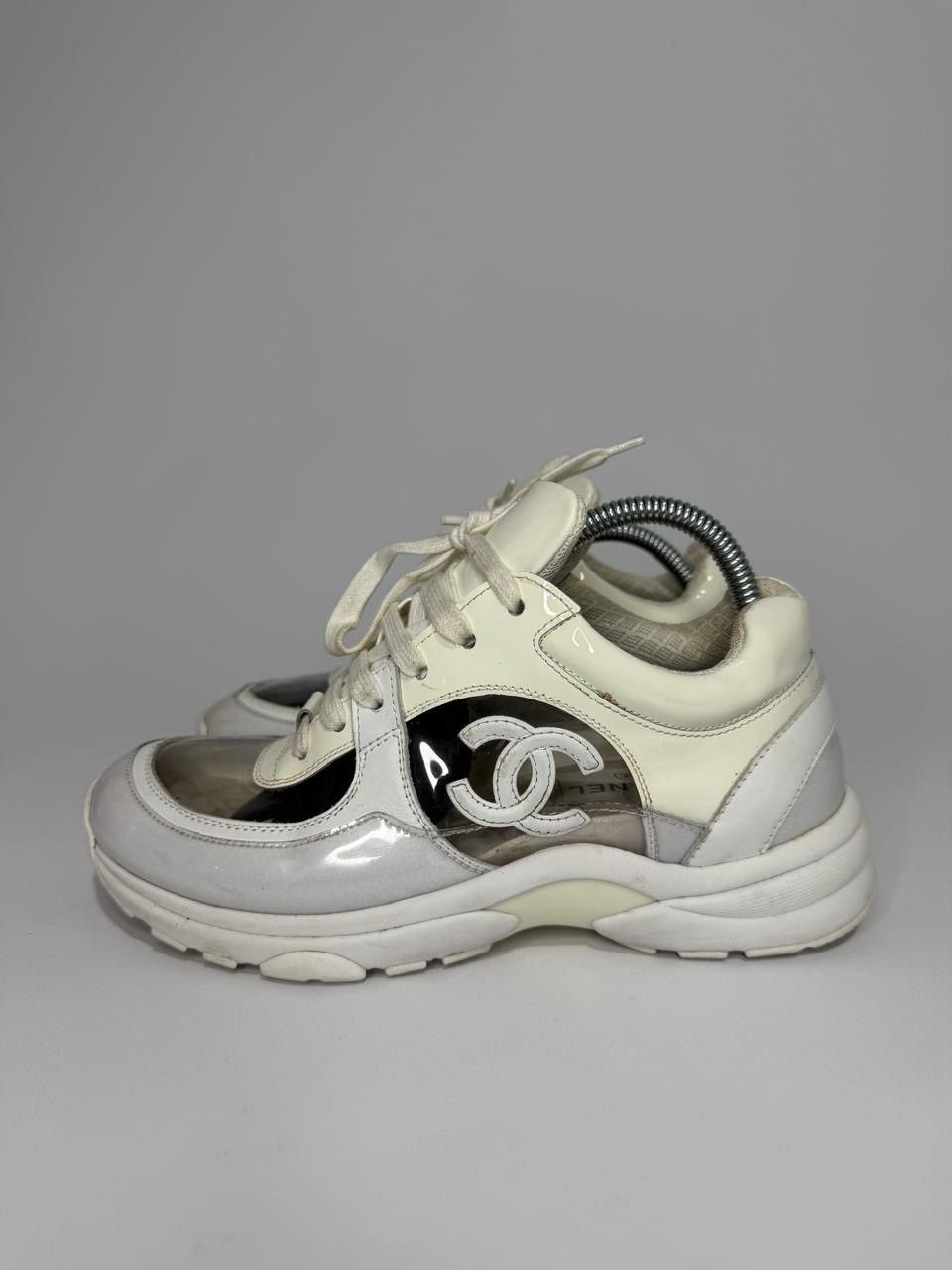 Chanel Chanel Patent leather trainers 35.5EU Size US 5.5 / IT 35.5 - 1 Thumbnail