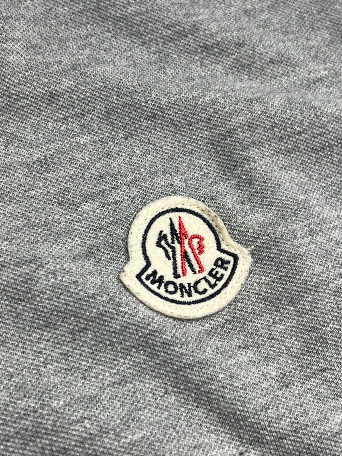 Moncler Moncler Polo Luxury t shirt size Xl Size US XXL / EU 58 / 5 - 5 Thumbnail