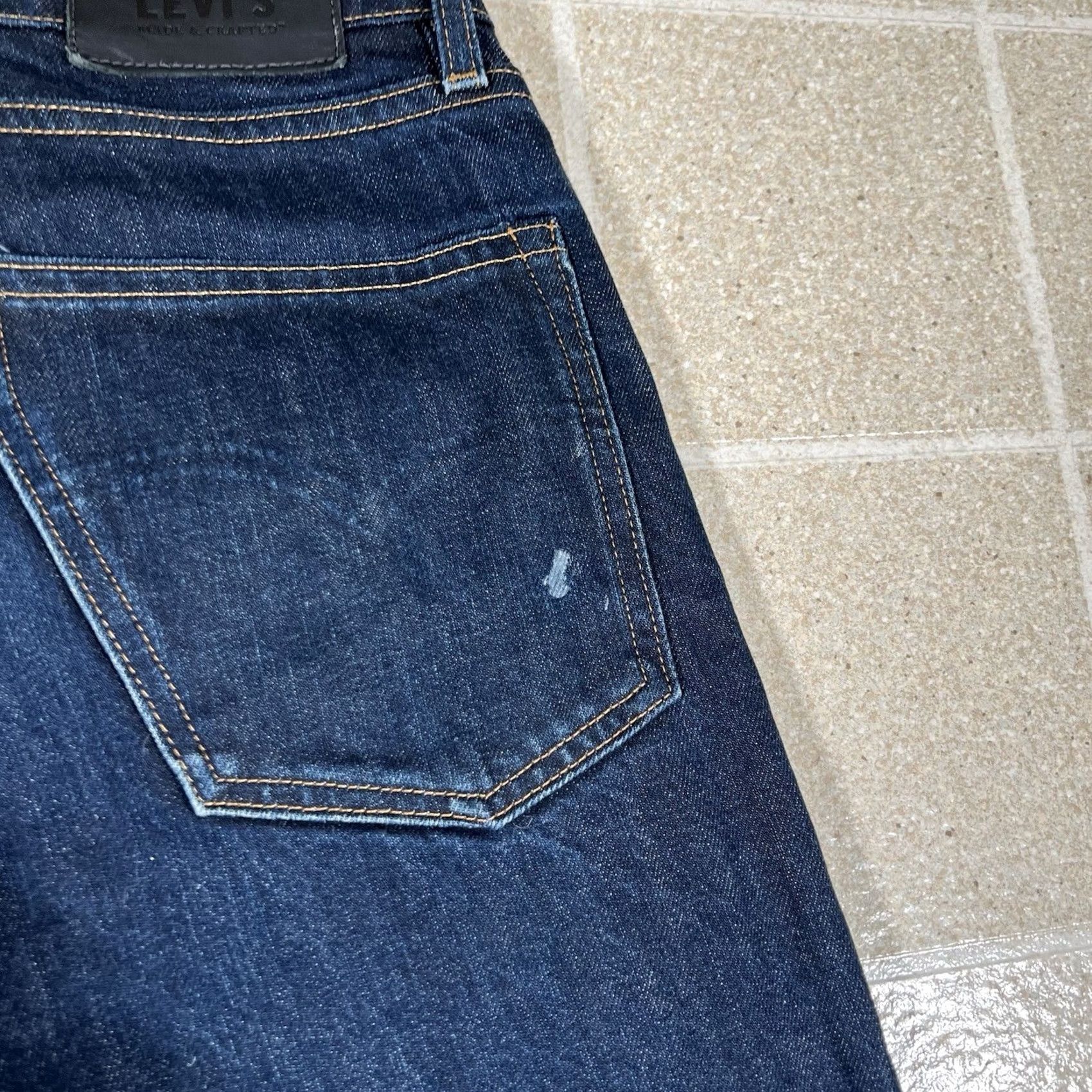 Levi's Levi's Made & Crafted Jeans Slim Dark Wash 30x32 Mens Blue Straight Denim Slimming Size US 30 / EU 46 - 3 Thumbnail