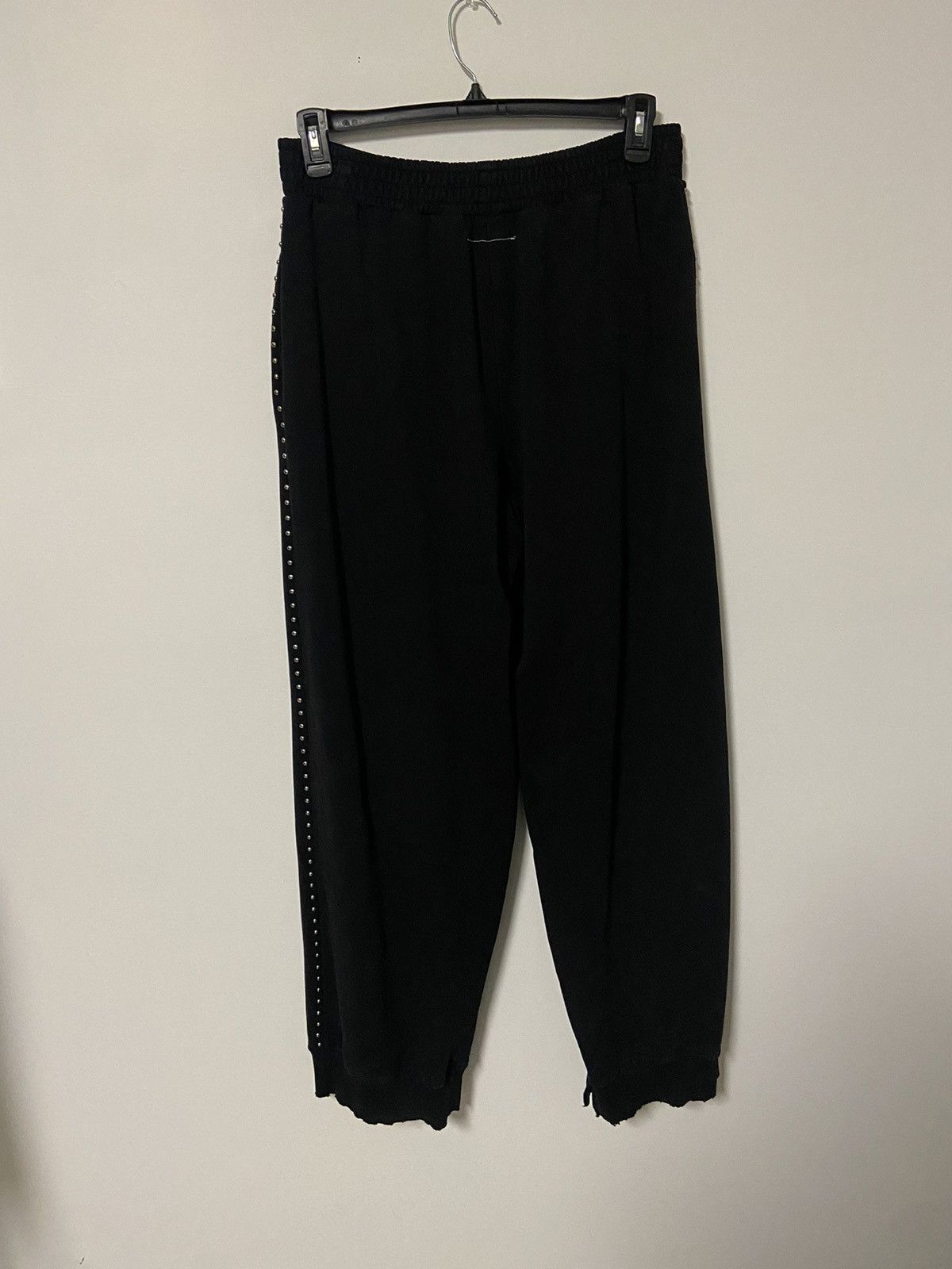 MM6 Maison Margiela MM6 Studded Sweatpants Size US 30 / EU 46 - 2 Thumbnail
