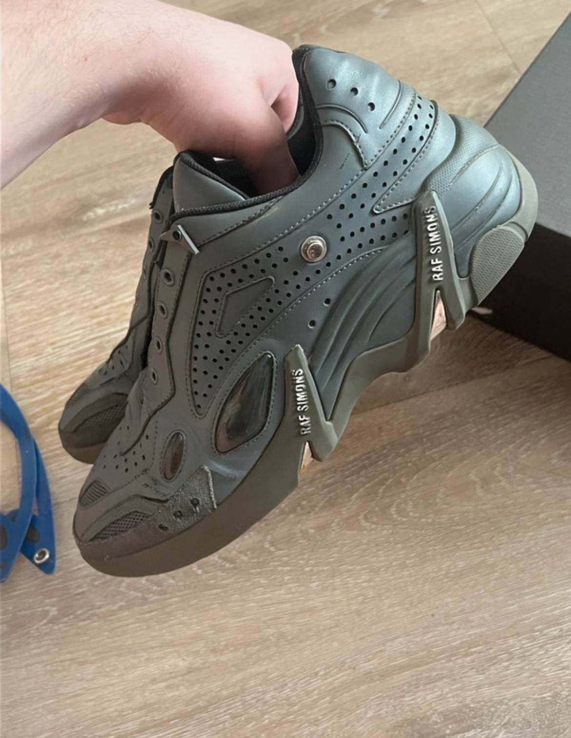 Raf Simons Raf simons cylon-21 grey sample 1 in the world Size US 9.5 / EU 42-43 - 3 Thumbnail