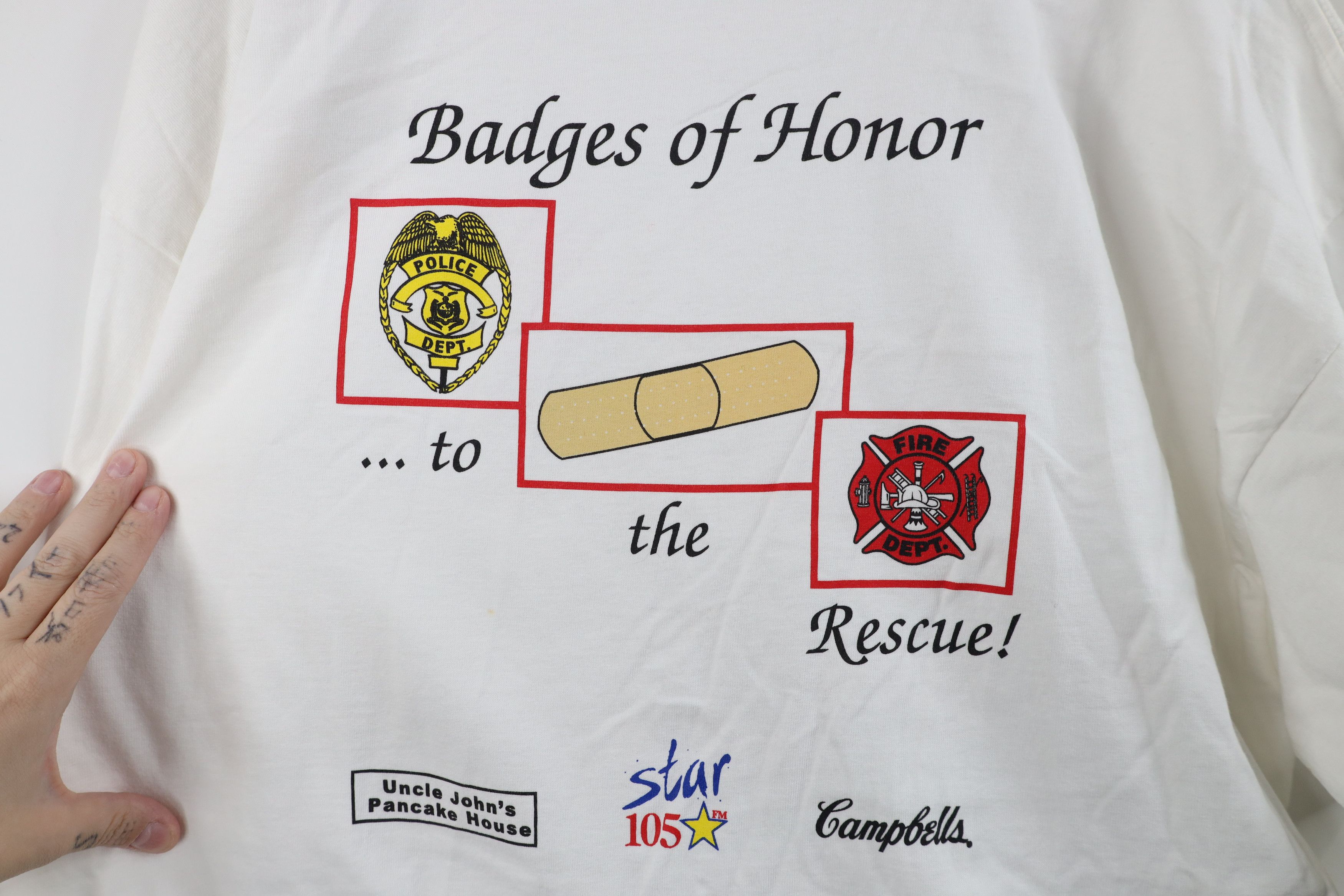 Vintage Vintage 90s American Red Cross Badges of Honor T-Shirt USA Size US XL / EU 56 / 4 - 10 Thumbnail