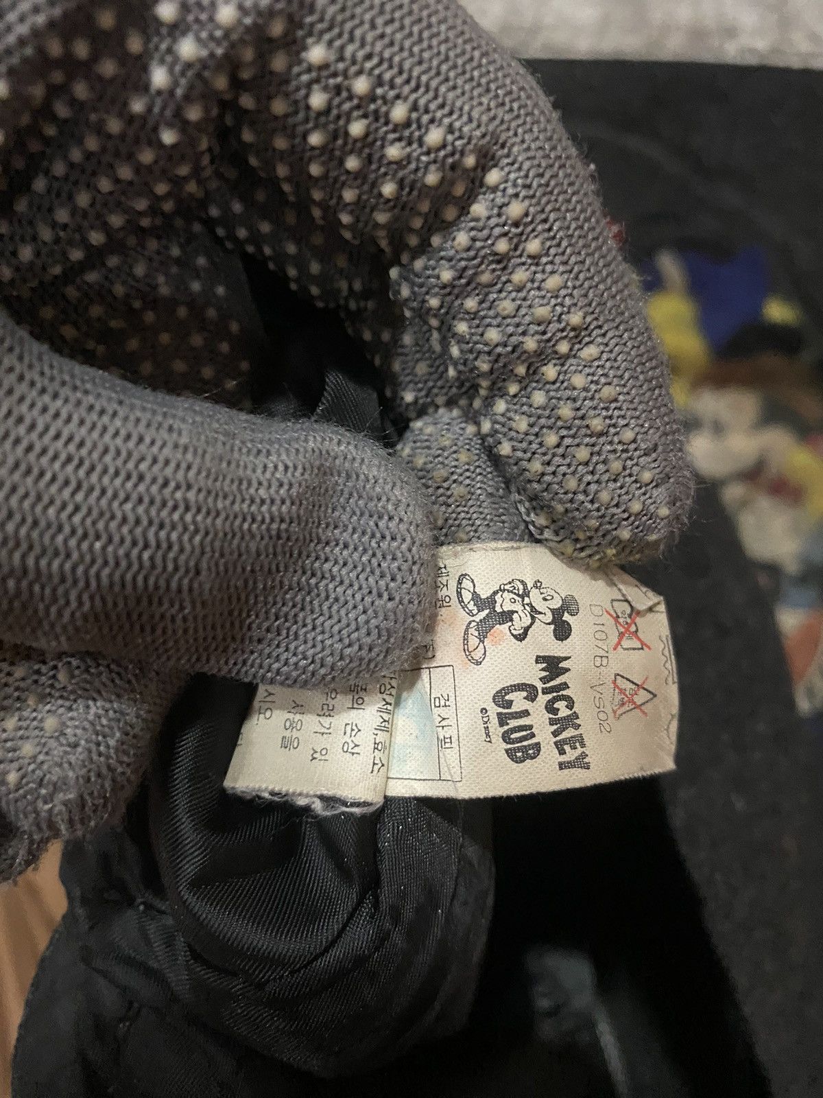 Disney × Mickey Mouse VINTAGE 90S MICKEY MOUSE VEST JACKET MADE IN JAPAN Size US S / EU 44-46 / 1 - 10 Thumbnail