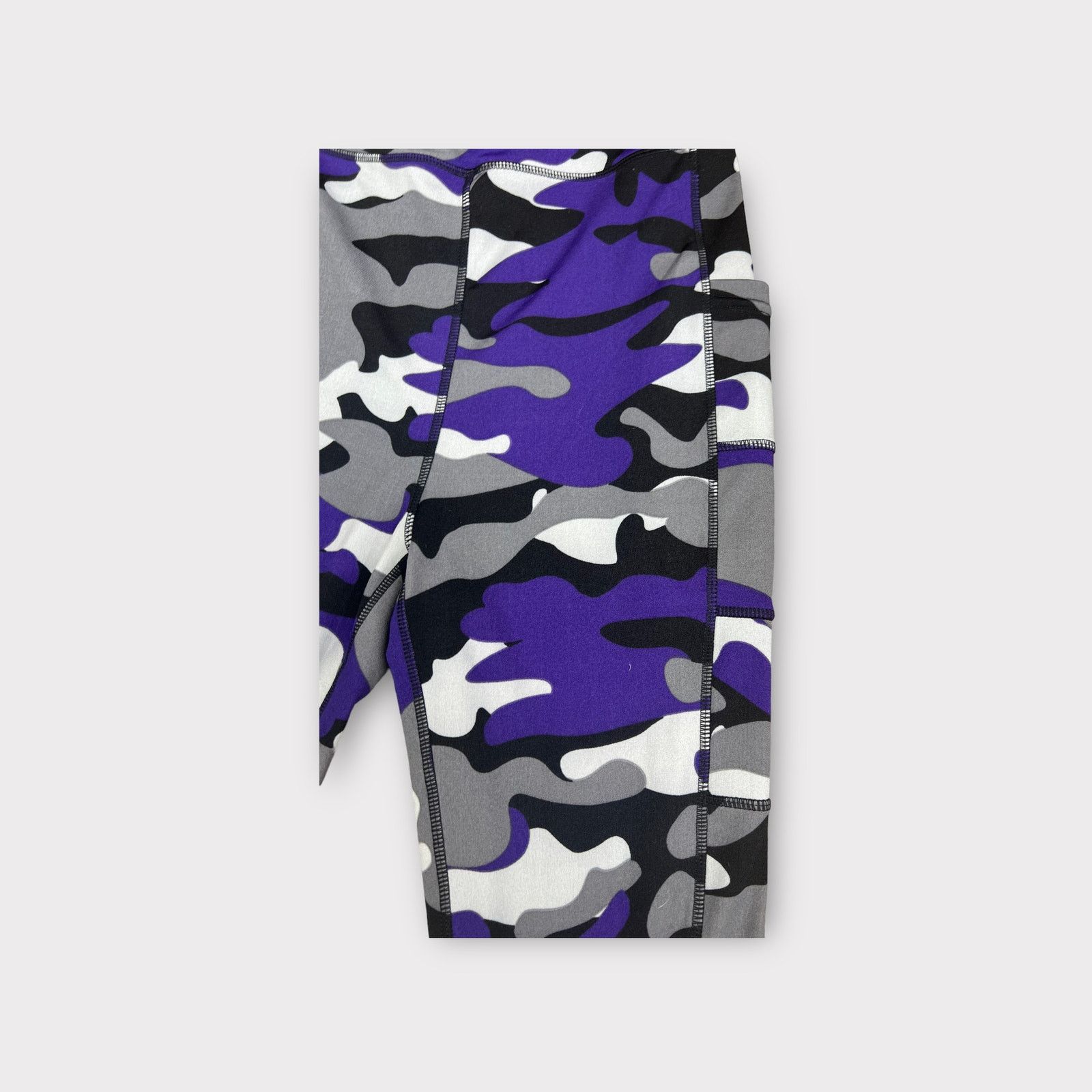 Nordstrom Pop Fit | Stella Purple Camo Leggings | Medium Size 30" / US 8 / IT 44 - 3 Thumbnail