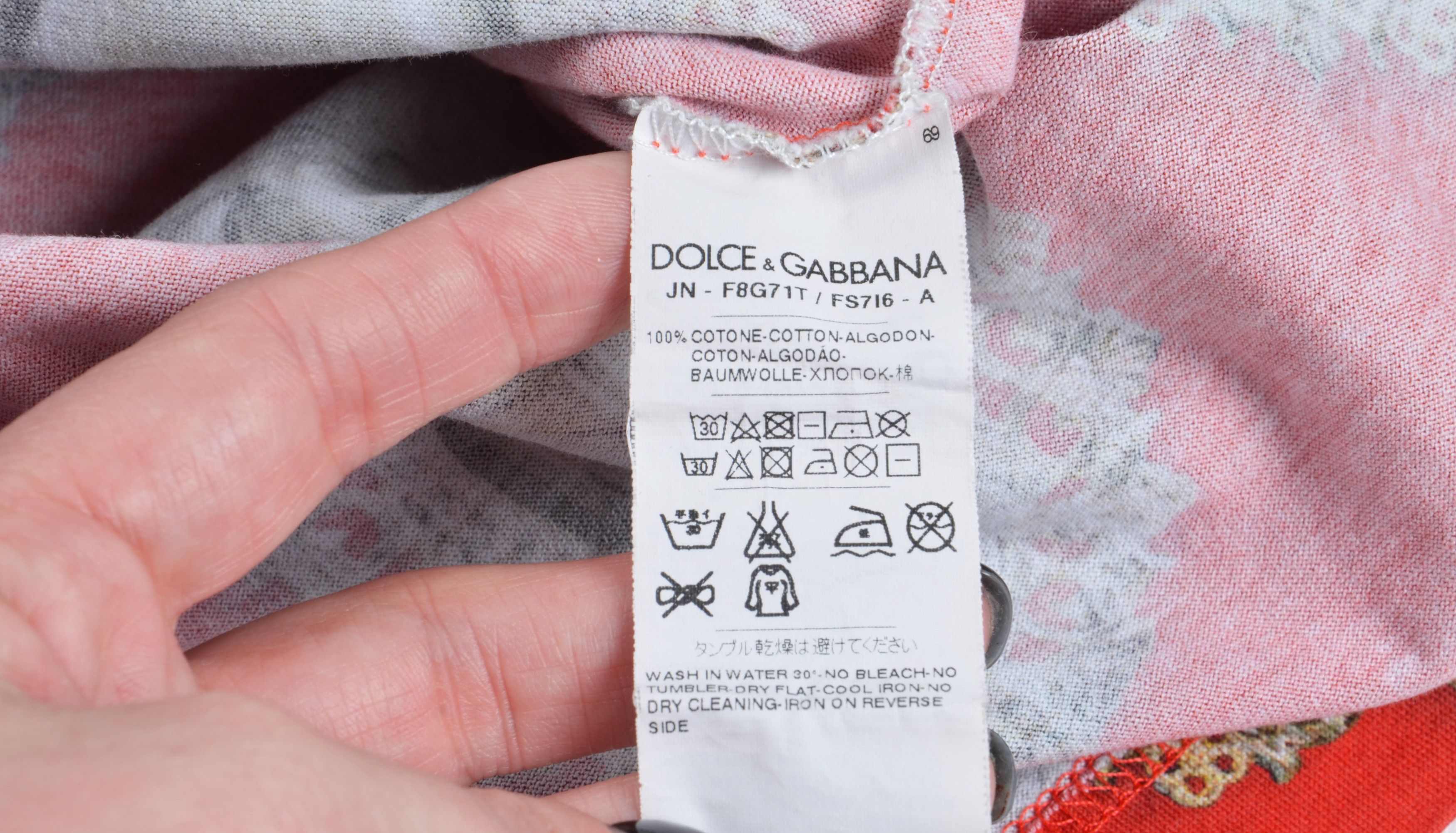 Dolce & Gabbana Vintage Dolce & Gabbana Y2K Heart Print Red Tank Top Size M / US 6-8 / IT 42-44 - 9 Thumbnail