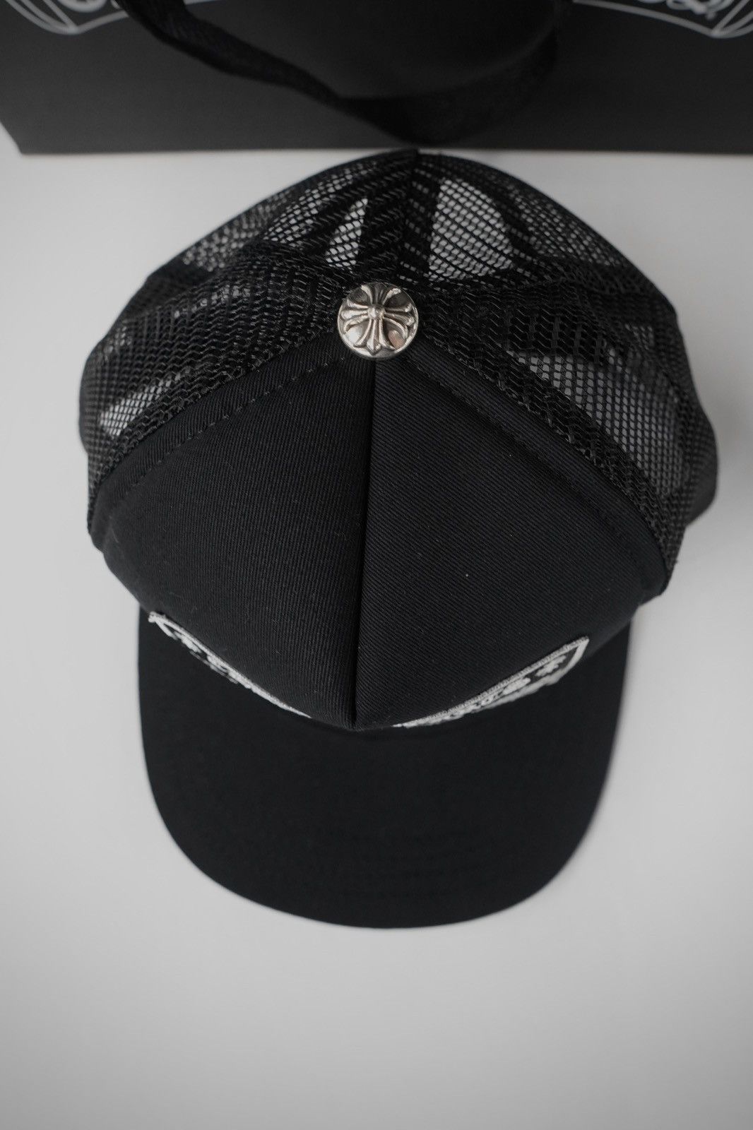 Chrome Hearts Chrome Hearts Las Vegas Exclusive Trucker Hat Size ONE SIZE - 3 Thumbnail