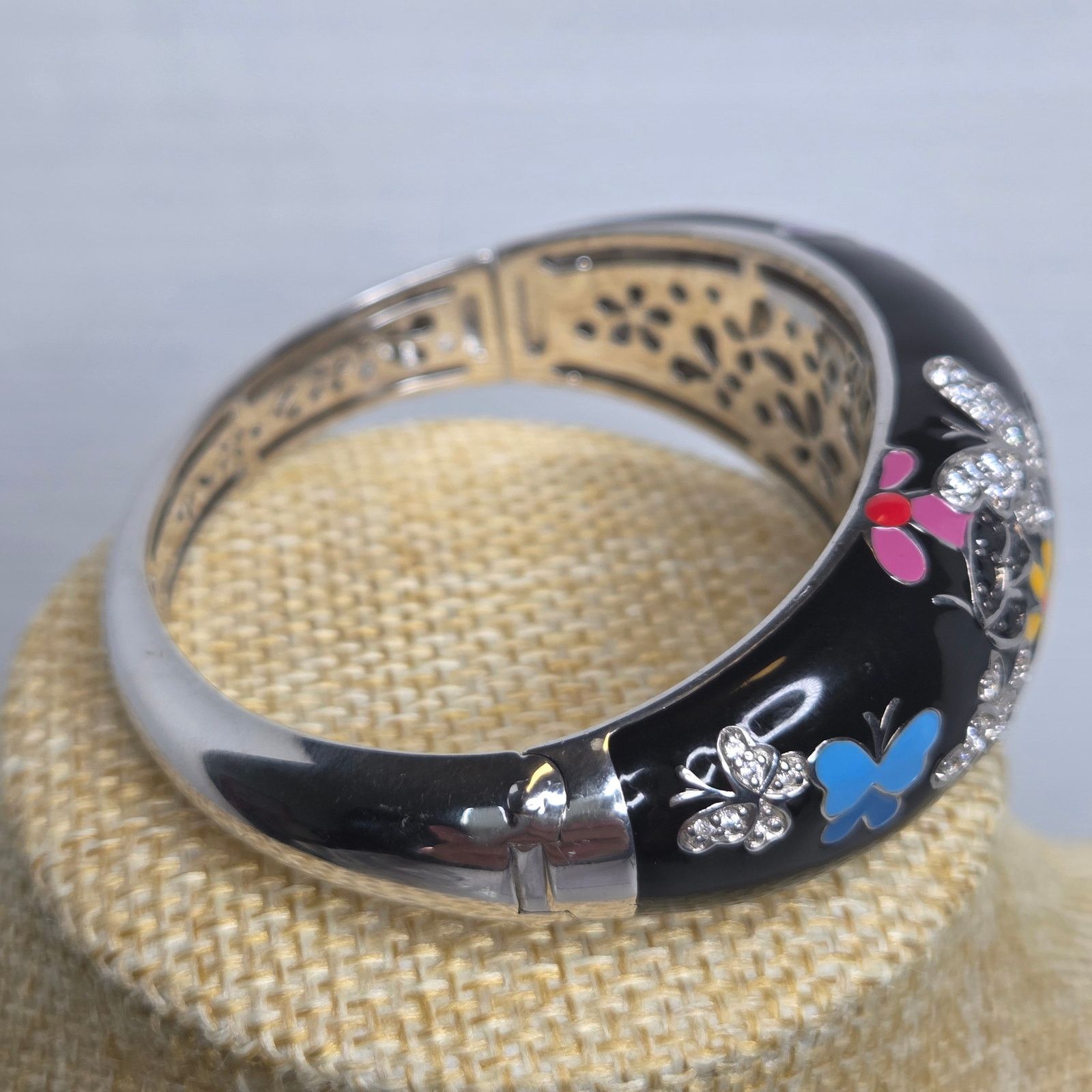 Other Belle Etoile Hand Painted Art Deco Flutter Bangle Bracelet Size ONE SIZE - 5 Thumbnail