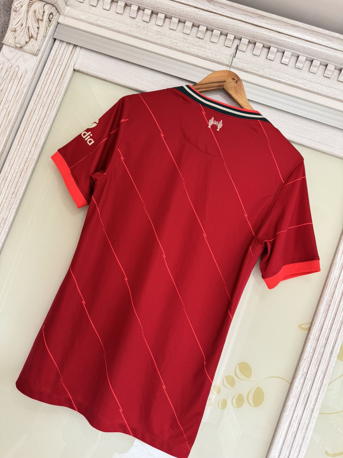 Nike Liverpool 2021-2022 Home Soccer Jersey Football Kit Shirt Size US S / EU 44-46 / 1 - 8 Thumbnail