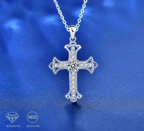 Jewelry 925 Sterling Silver 0.5 Carat Moissanite Cross Necklace Size ONE SIZE - 2 Thumbnail