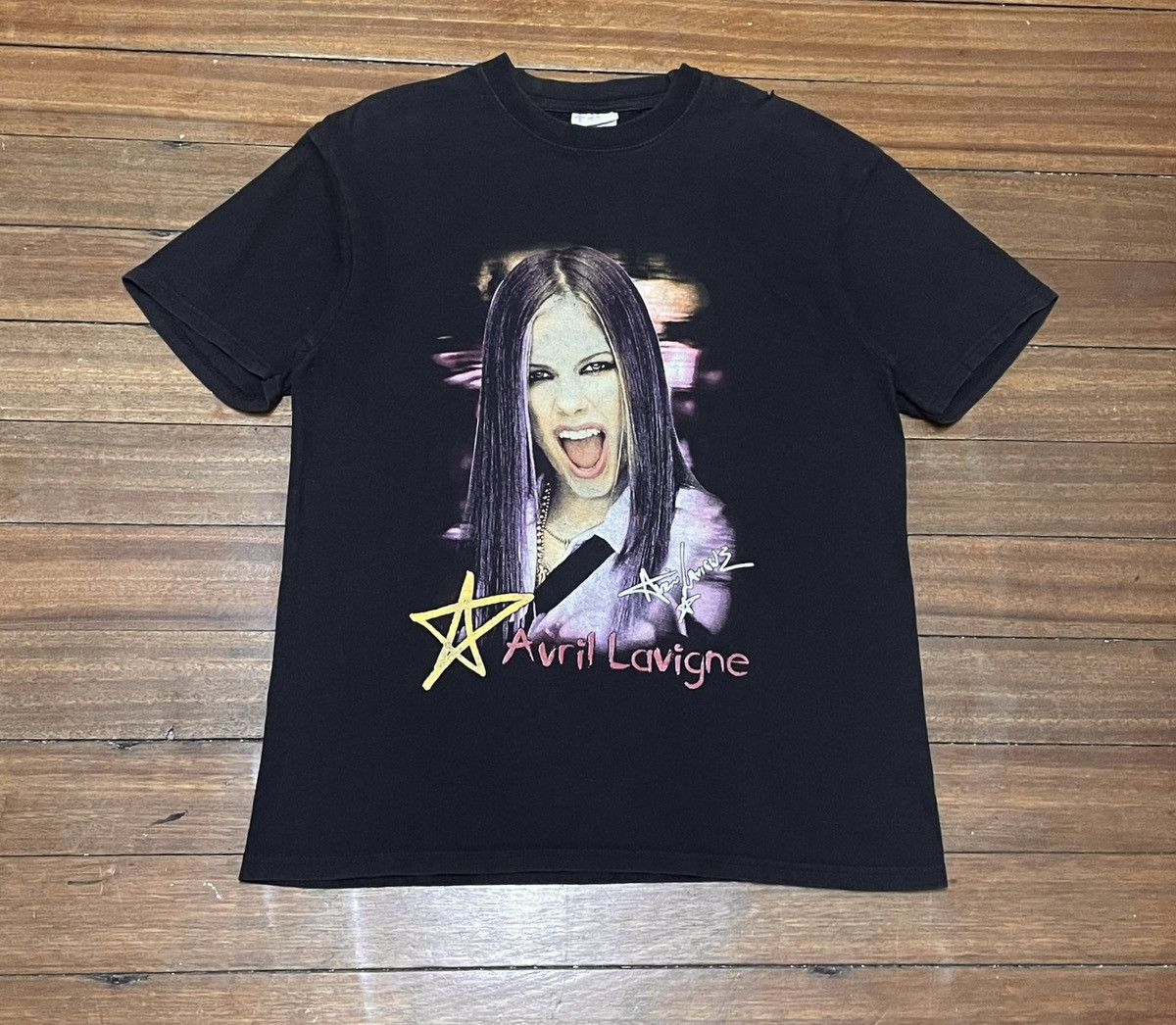 Band Tees Very Rare Vintage RapTees Singer Avril Lavigne T-shirt 2000s Size US M / EU 48-50 / 2 - 1 Thumbnail