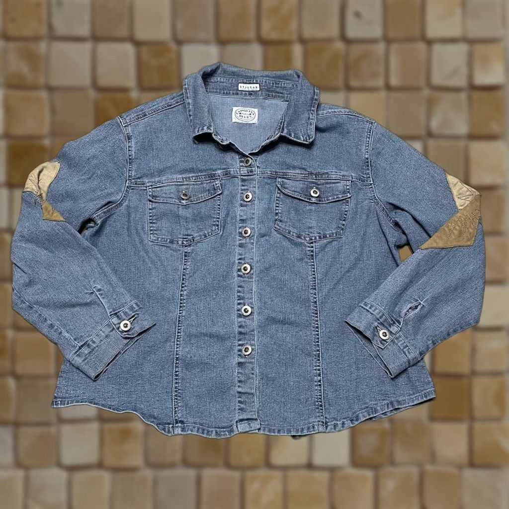 Vintage VINTAGE Carolina Women's Plus Denim Shirt Blue Stretch Floral Embroidered Button-Up Size 20 Size 3XL / US 20-22 - 1 Thumbnail