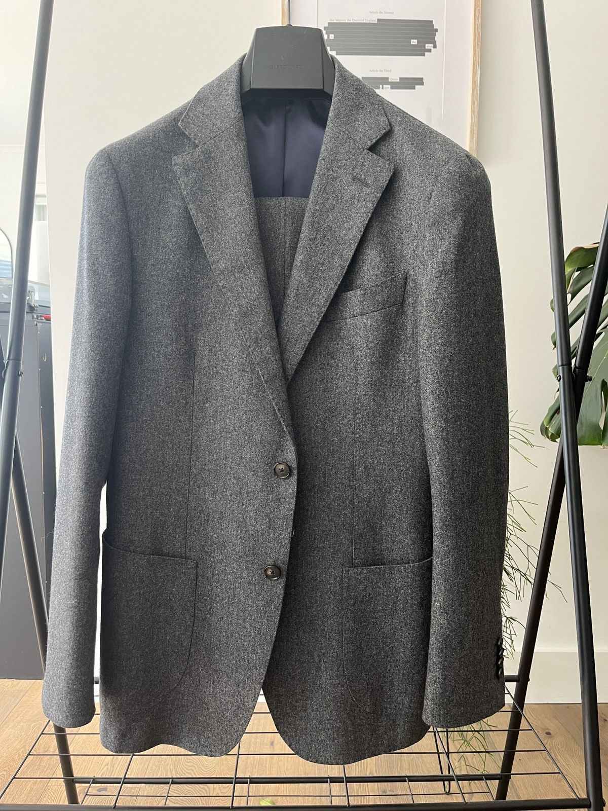 image of Suitsupply Havana Grey Flannel Suit Vbc, Men's (Size 40R)