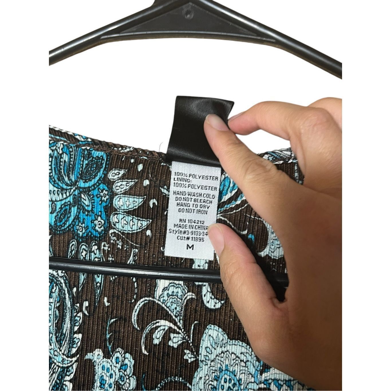 Other JTB Paisley Blue & Black V-Neck Top Blouse Sequin Detail Siz Size M / US 6-8 / IT 42-44 - 7 Thumbnail