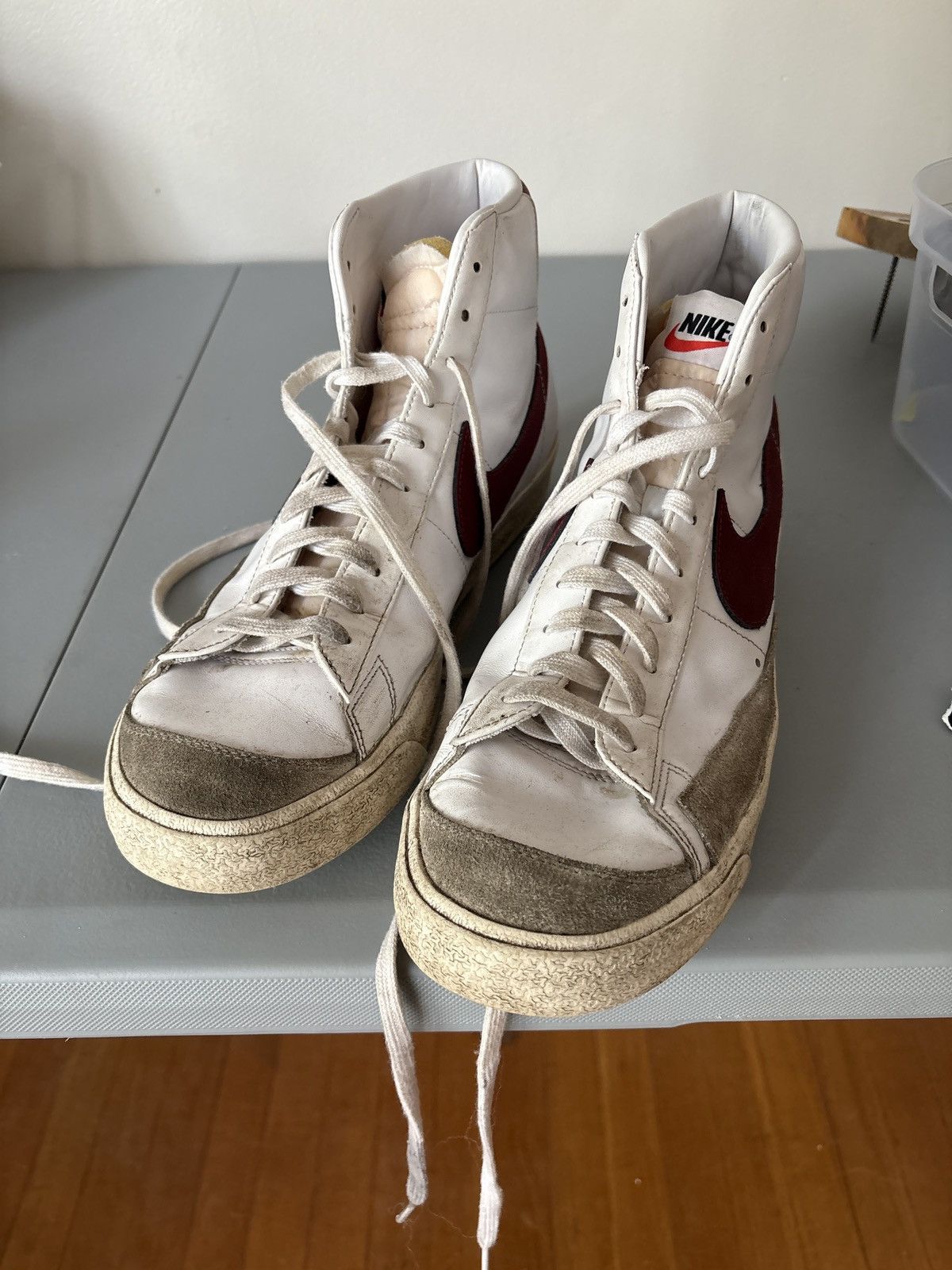 Nike Nike men’s blazer mid ‘77 White Team Red Size US 14 / EU 47 - 3 Thumbnail