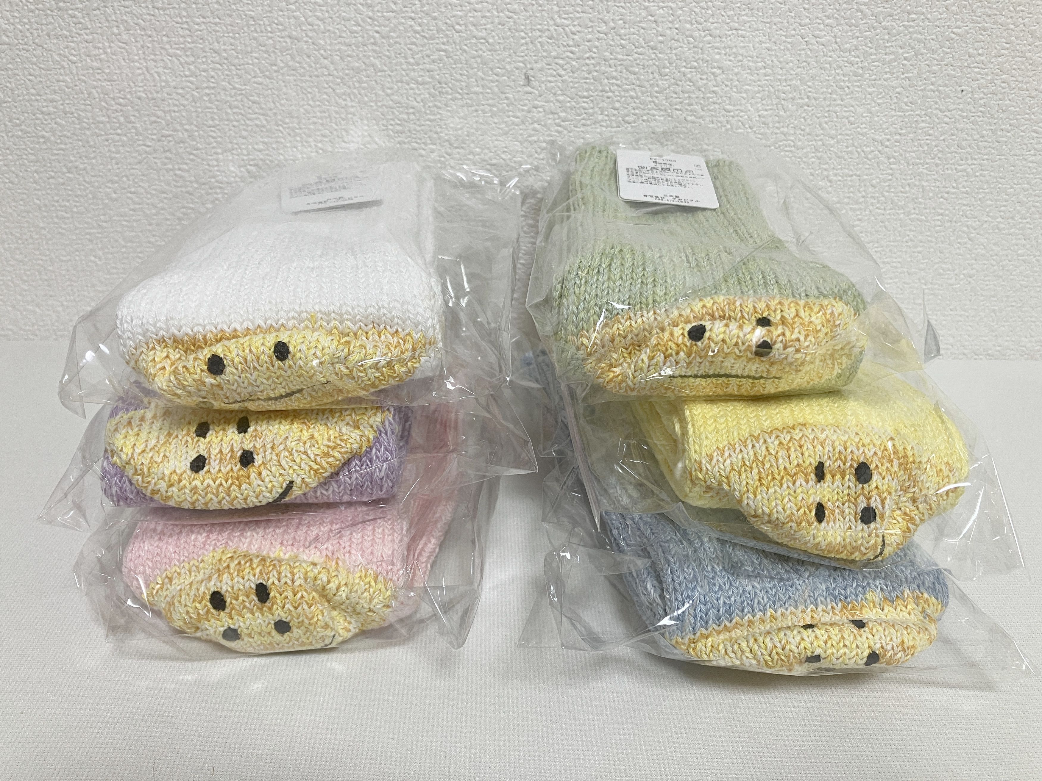 Kapital KAPITAL 56 yarns RAINBOWY HAPPY HEEL socks smile 6 pairs set Size ONE SIZE - 11 Thumbnail