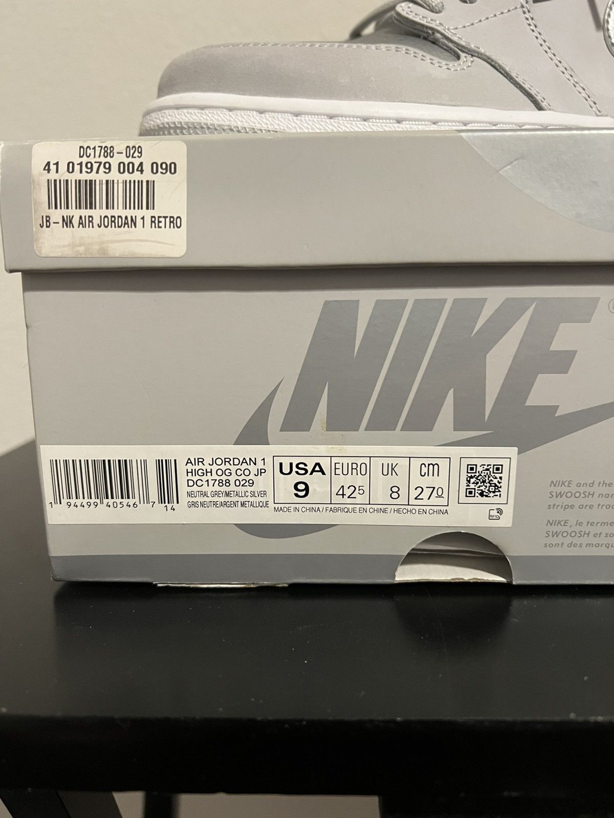 Jordan Brand Air Jordan 1 High OG CO JP Size US 9 / EU 42 - 7 Thumbnail